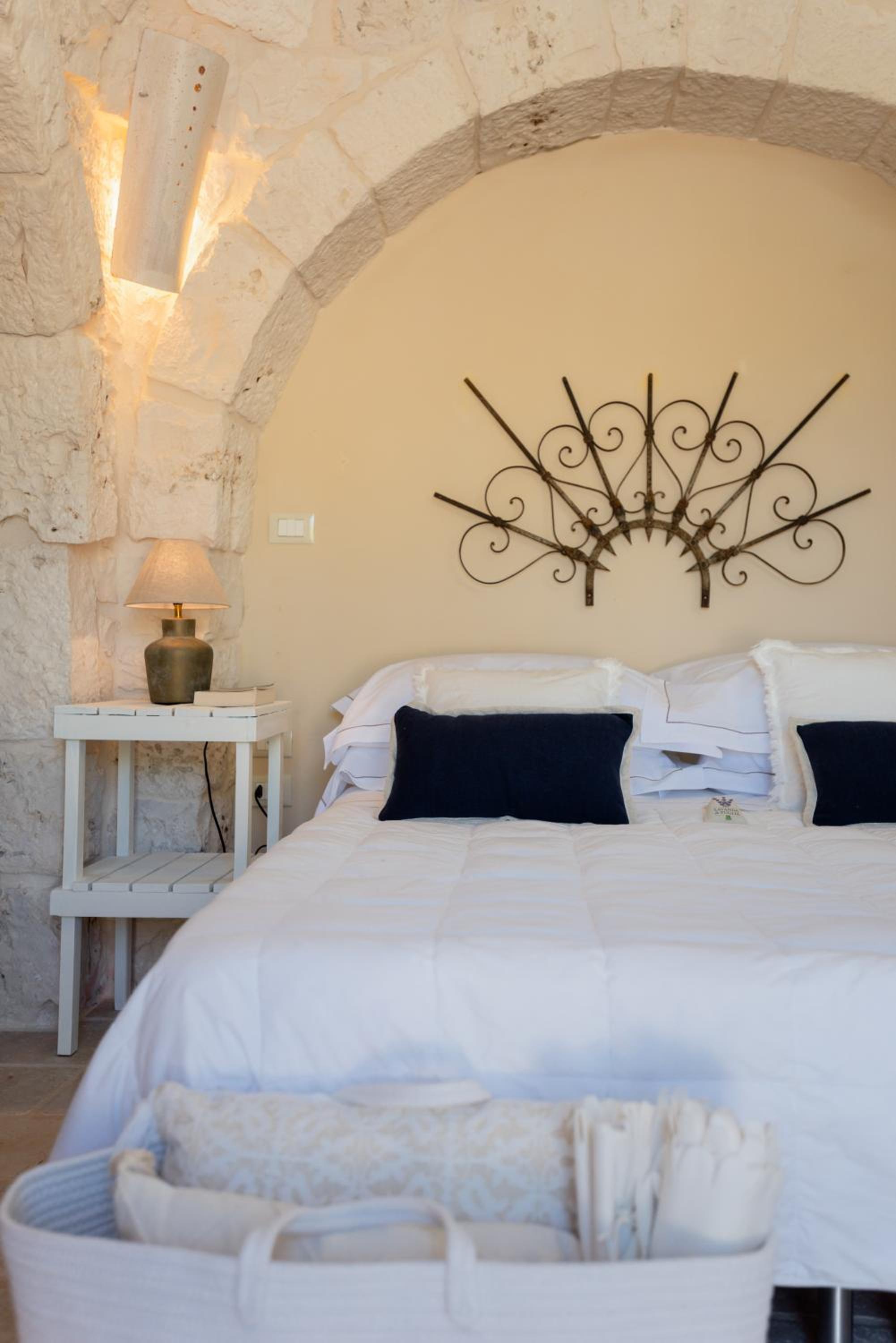 Casa Badra - Elegant 5BR Villa in Puglia