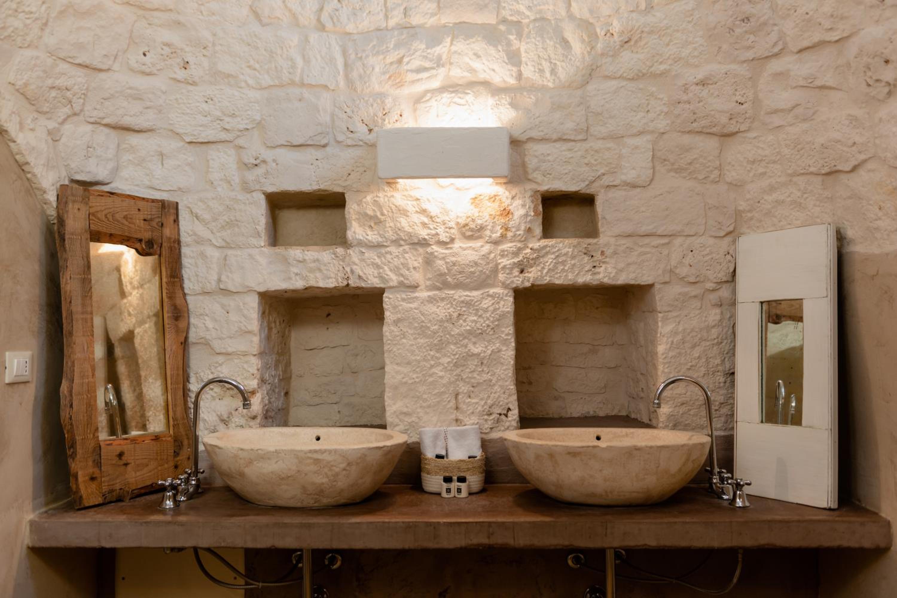 Casa Badra - Elegant 5BR Villa in Puglia