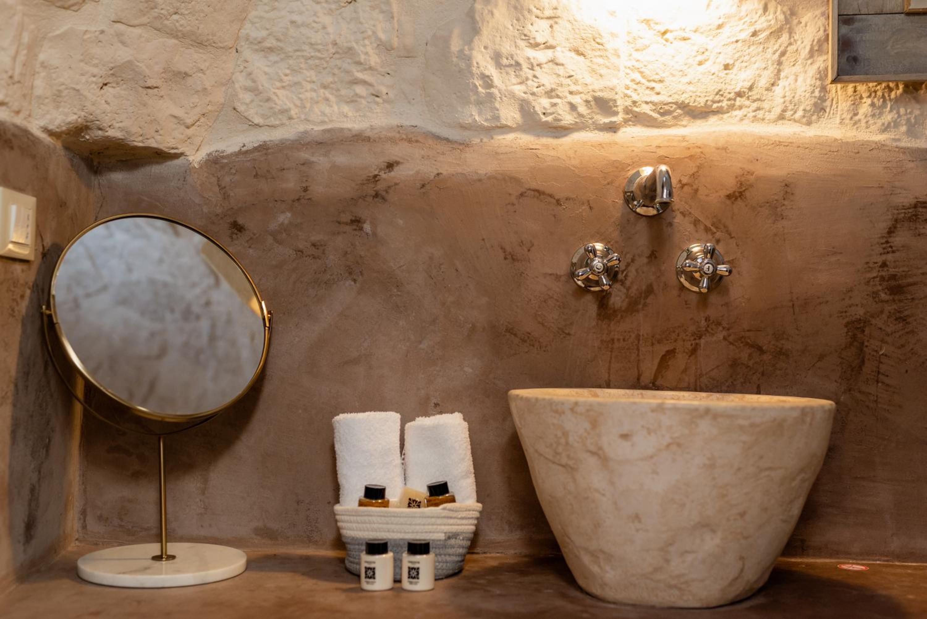 Casa Badra - Elegant 5BR Villa in Puglia