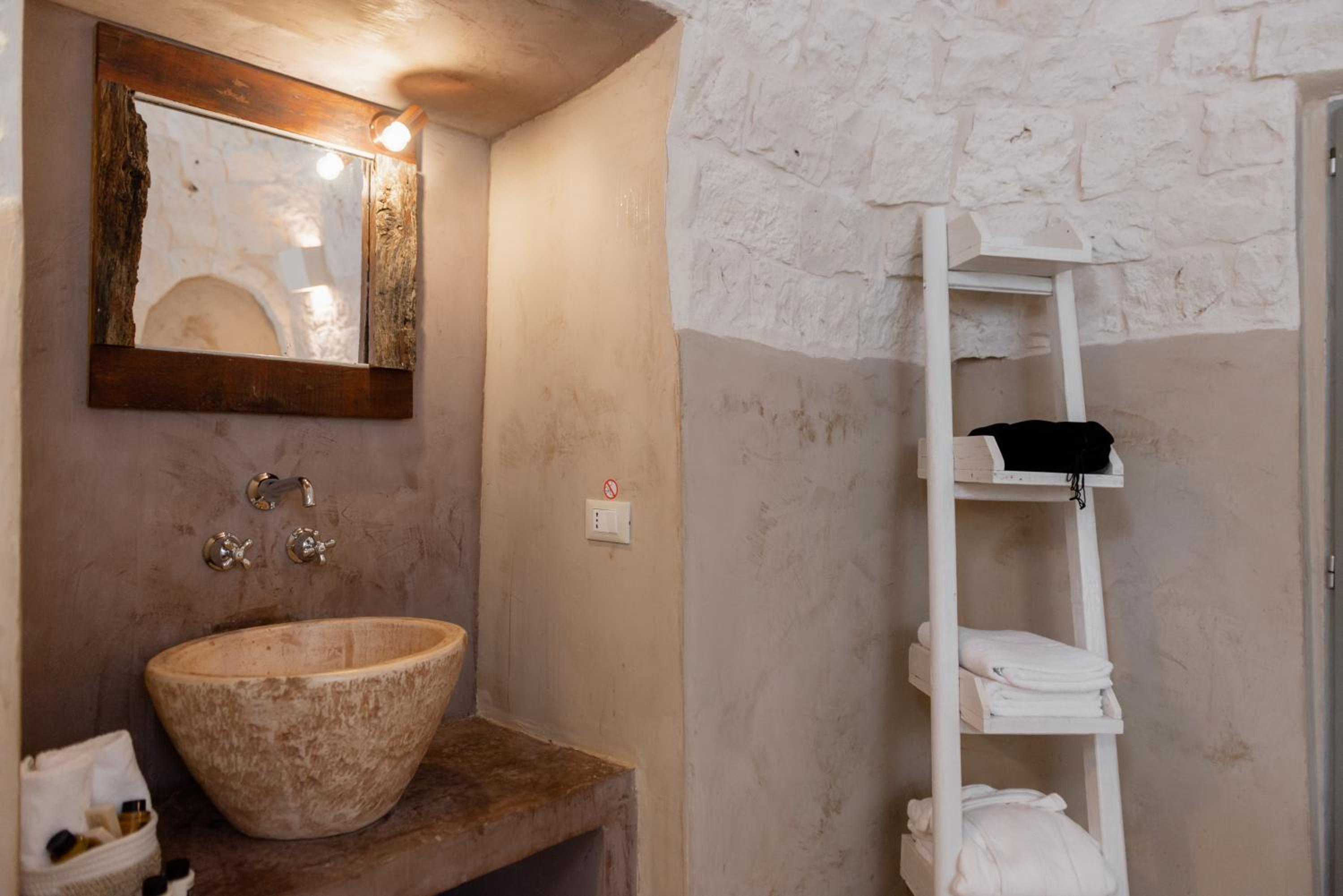 Casa Badra - Elegant 5BR Villa in Puglia