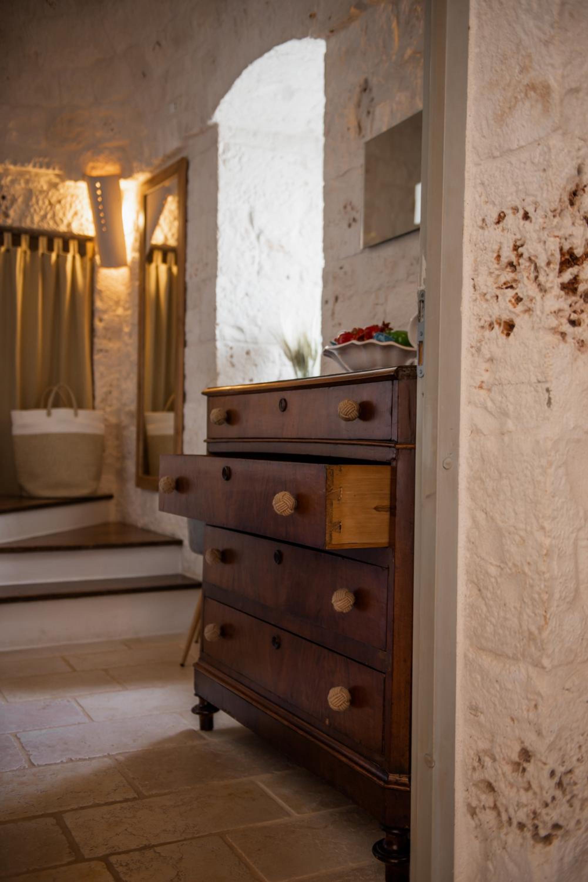 Casa Badra - Elegant 5BR Villa in Puglia