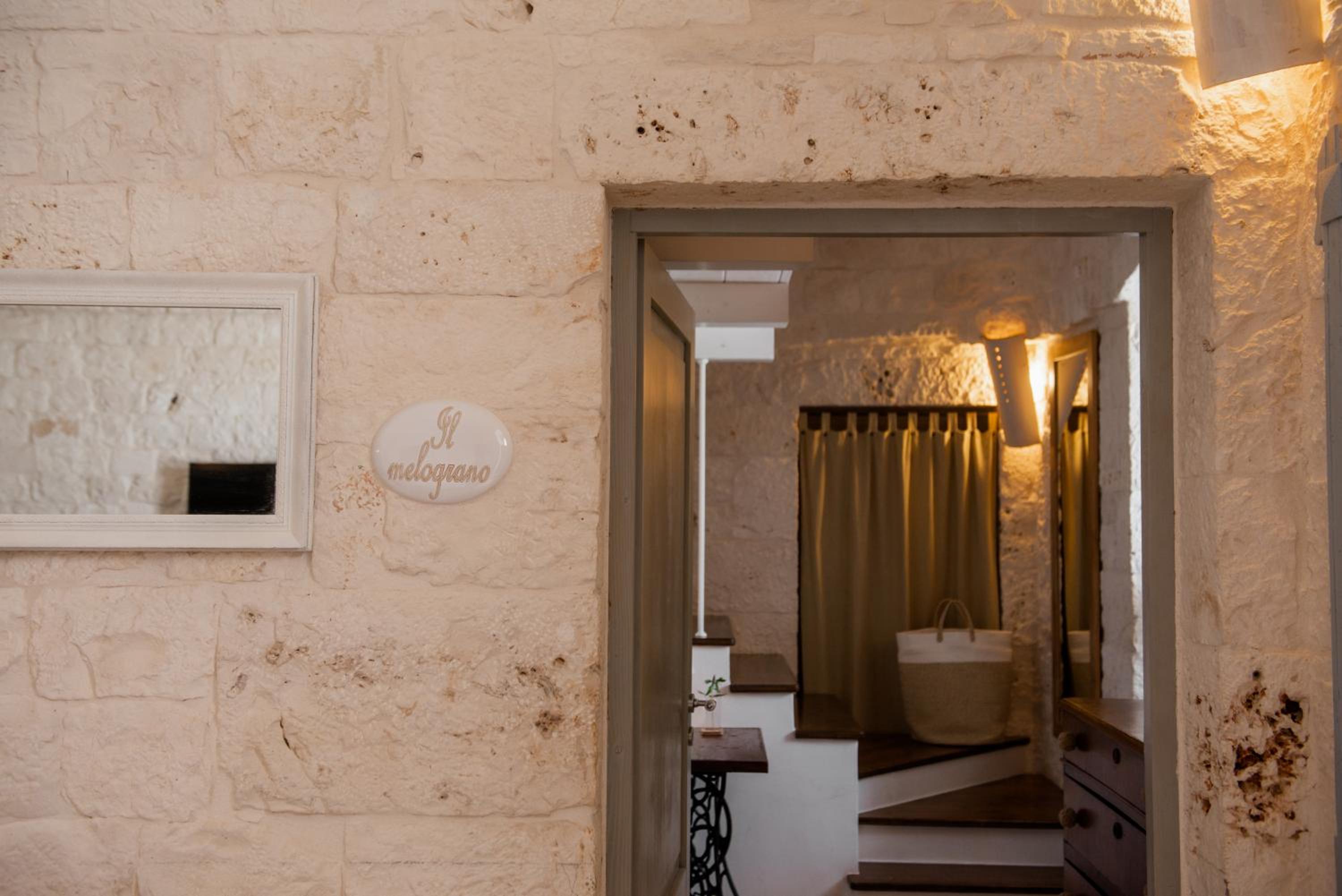 Casa Badra - Elegant 5BR Villa in Puglia