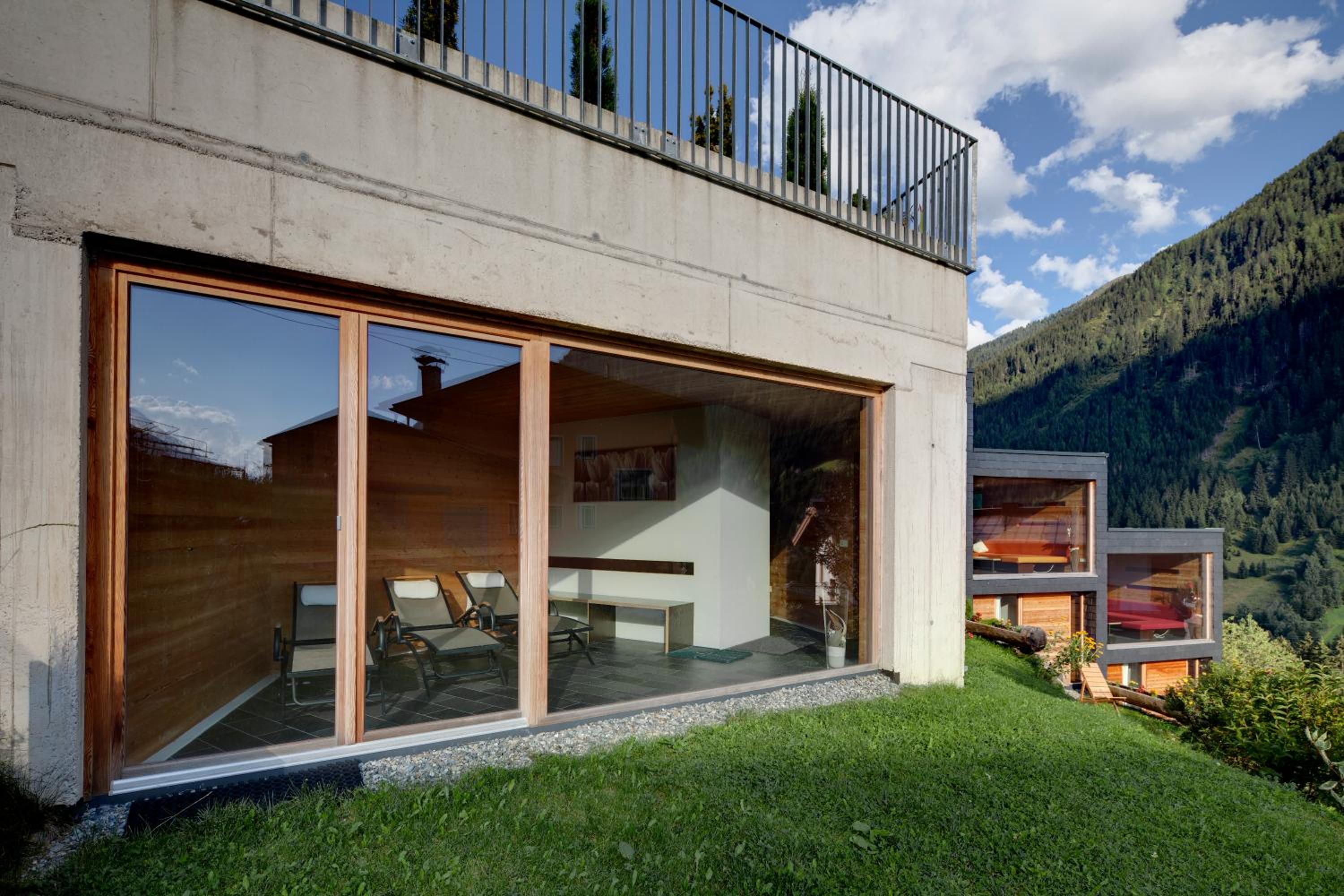 Aradira view 5