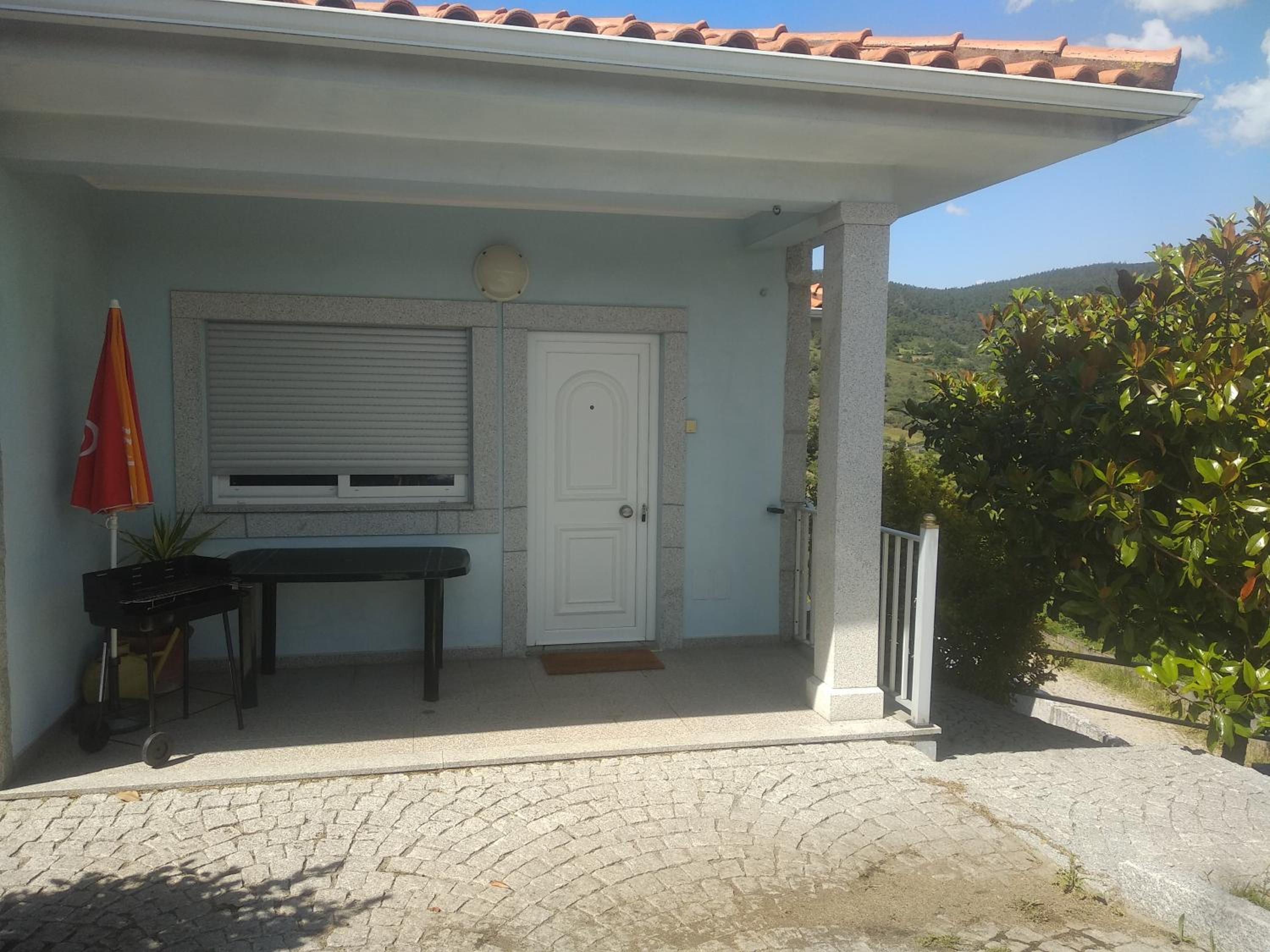 Casa do Carvalho view 2