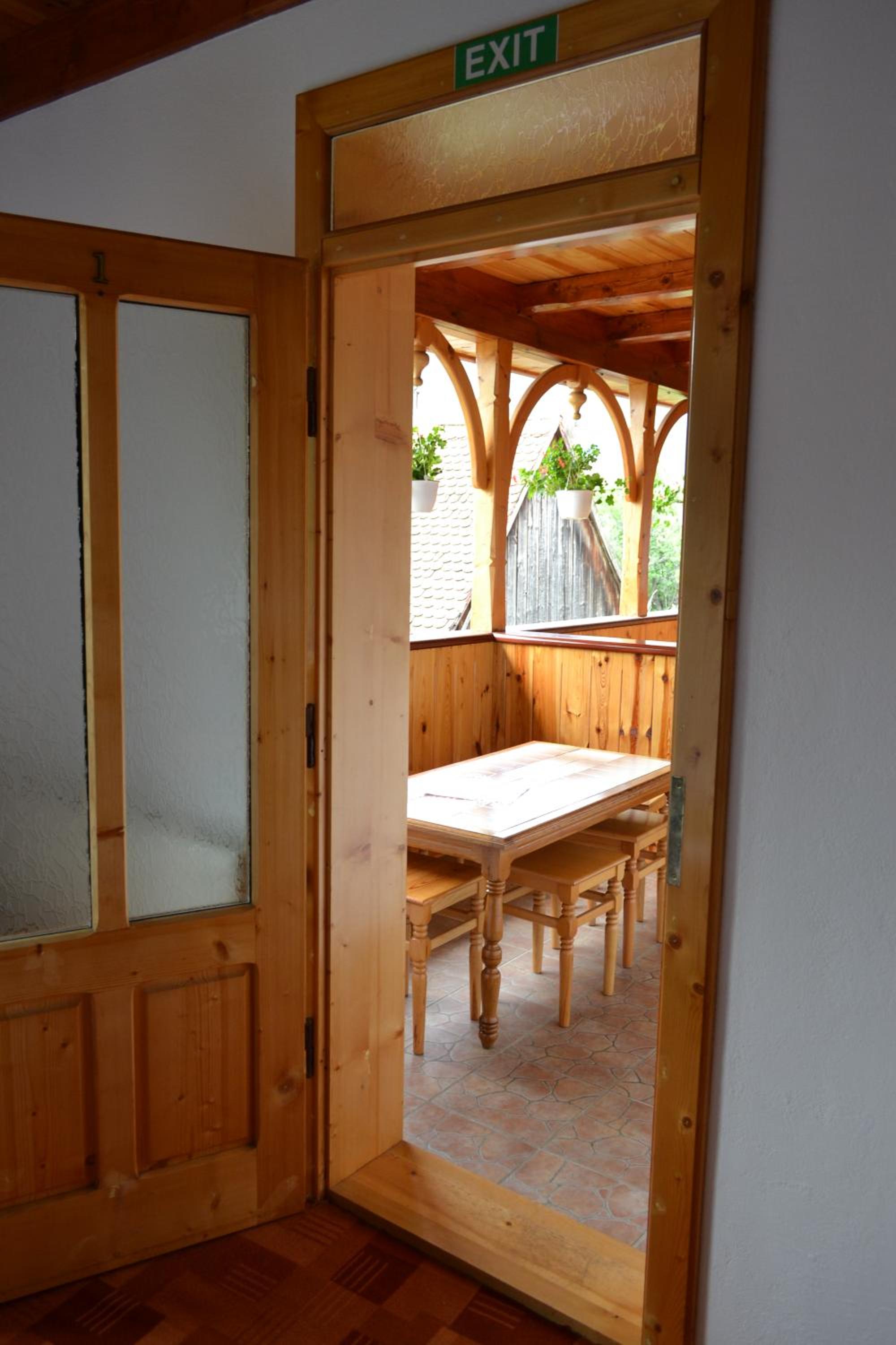 Photo 41