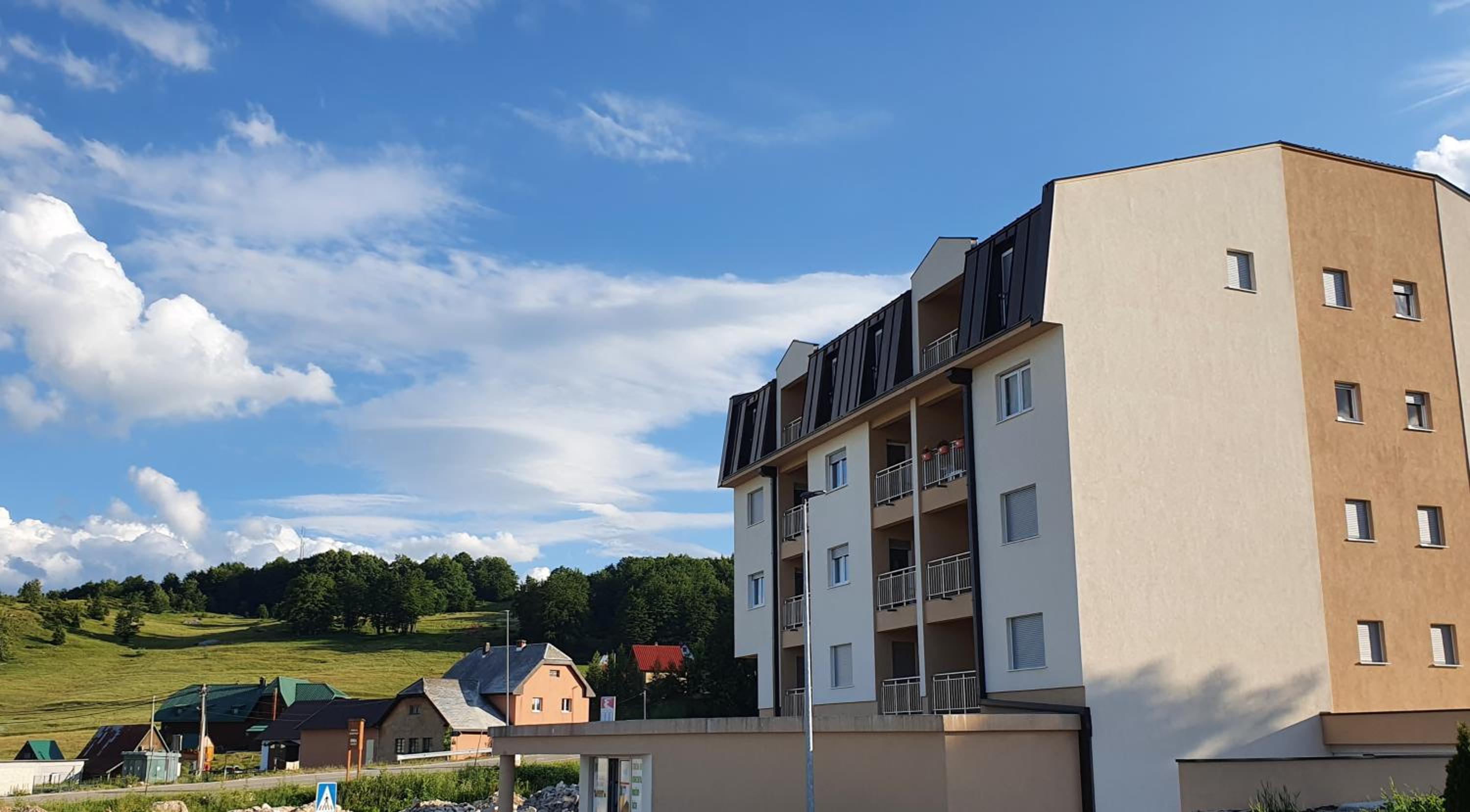 Hotel Pinnacle MNE - Image 1