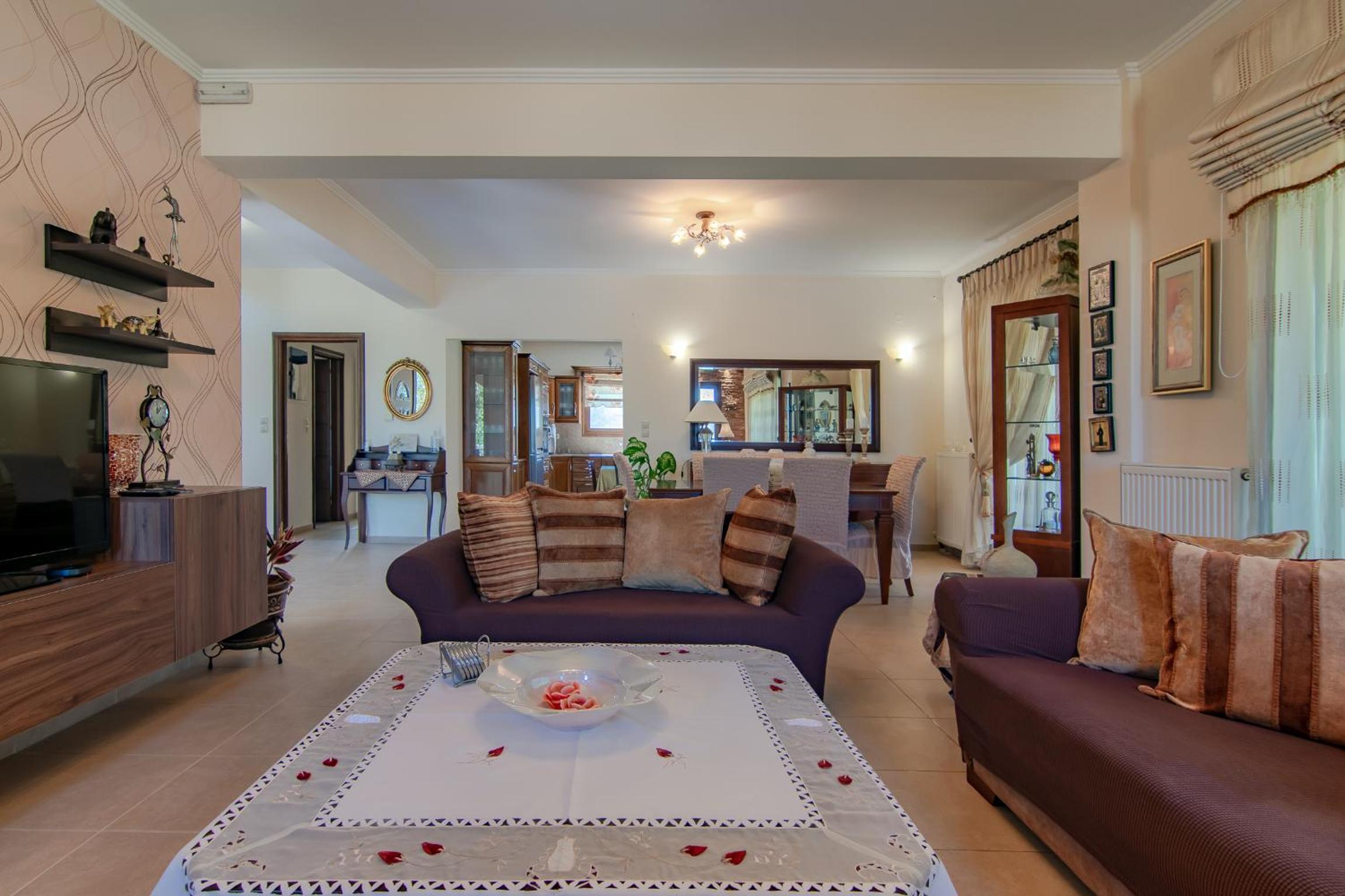 Iris Villa view 5