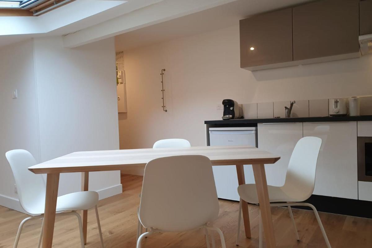 Cosy Apartment Near The Sea view 2