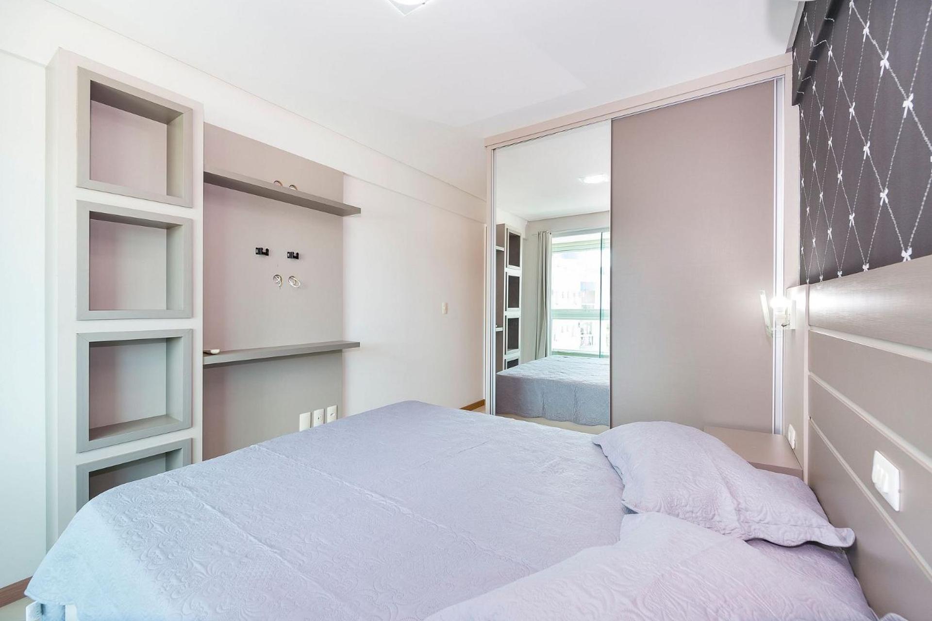 Aluguel Apartamento 3 quartos Bombas SC