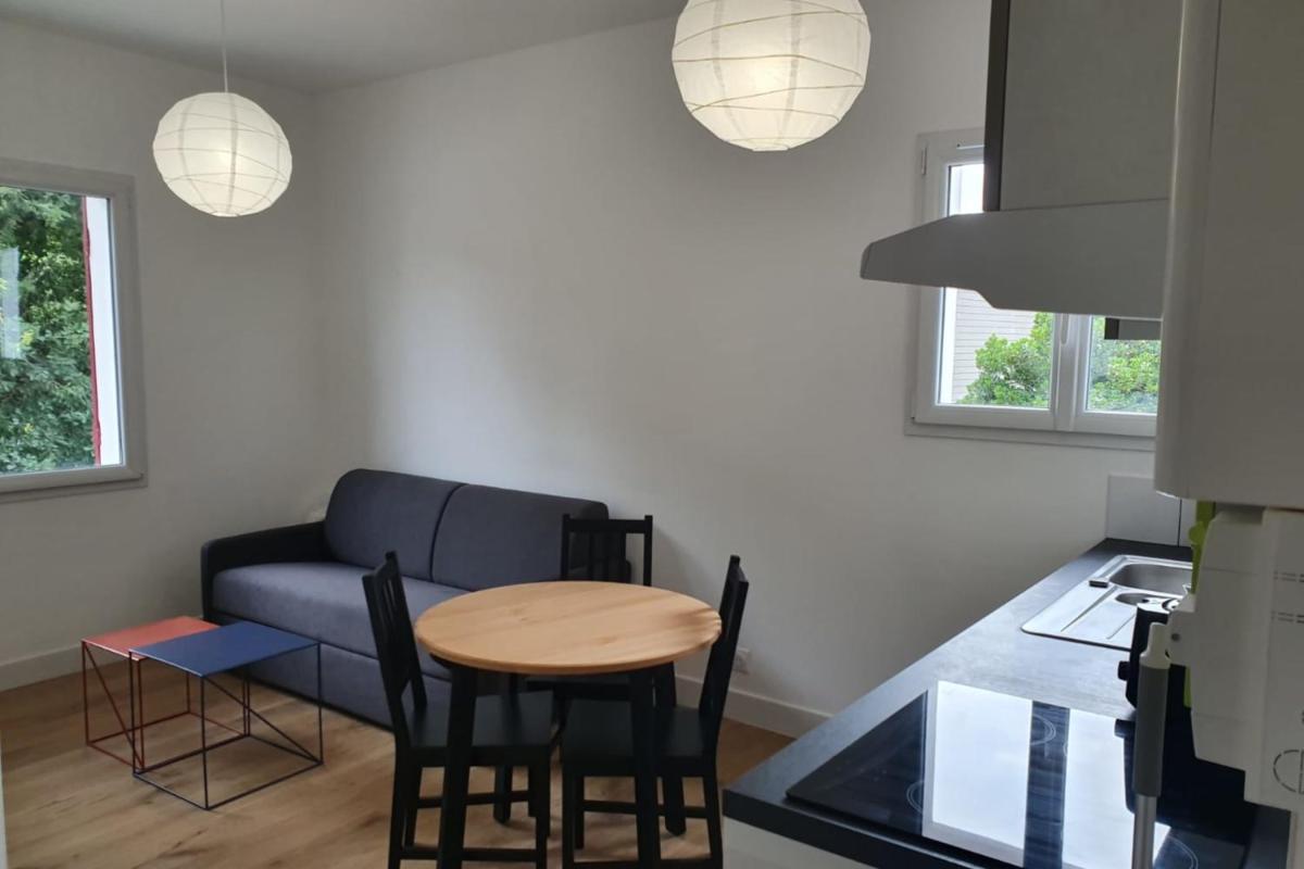 Modern Apartment Near The Sea view 3