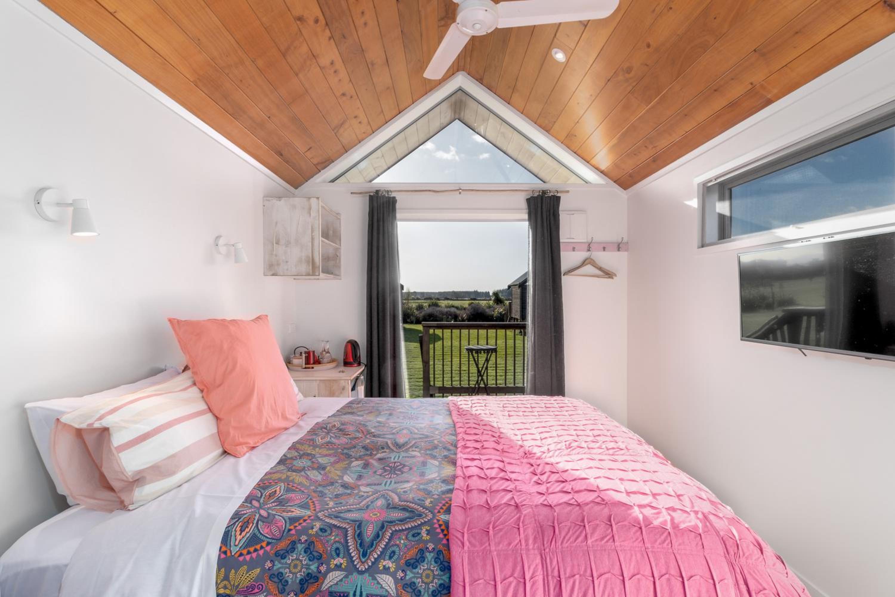 Appleby House & Rabbit Island Huts 60