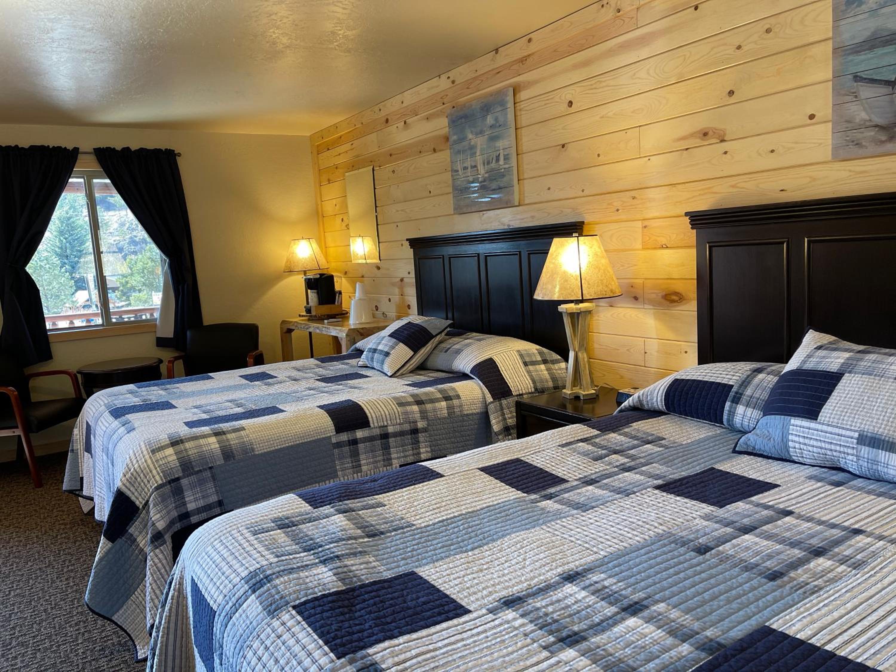 Mountain View Lodge & Cabins