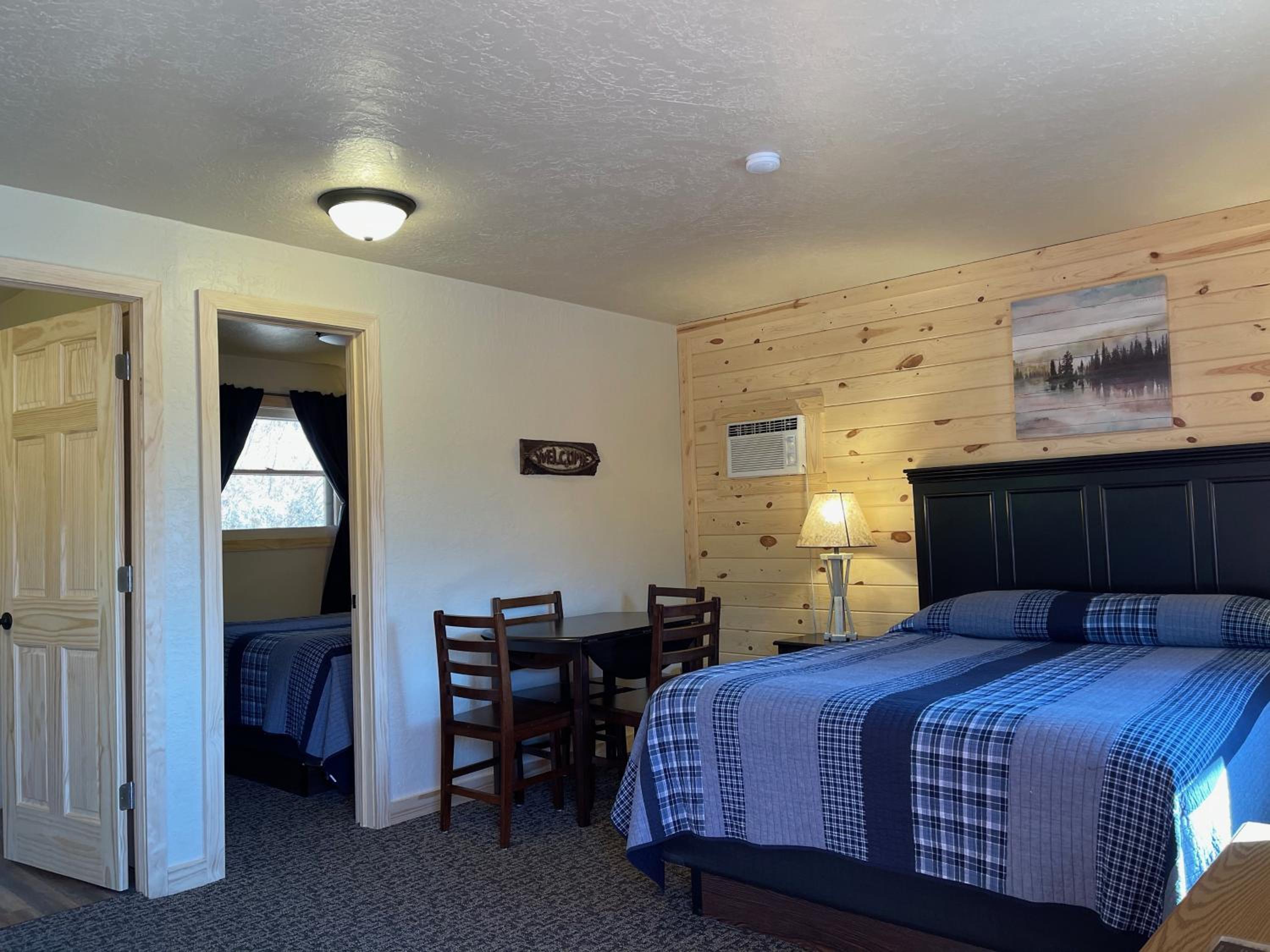 Mountain View Lodge & Cabins