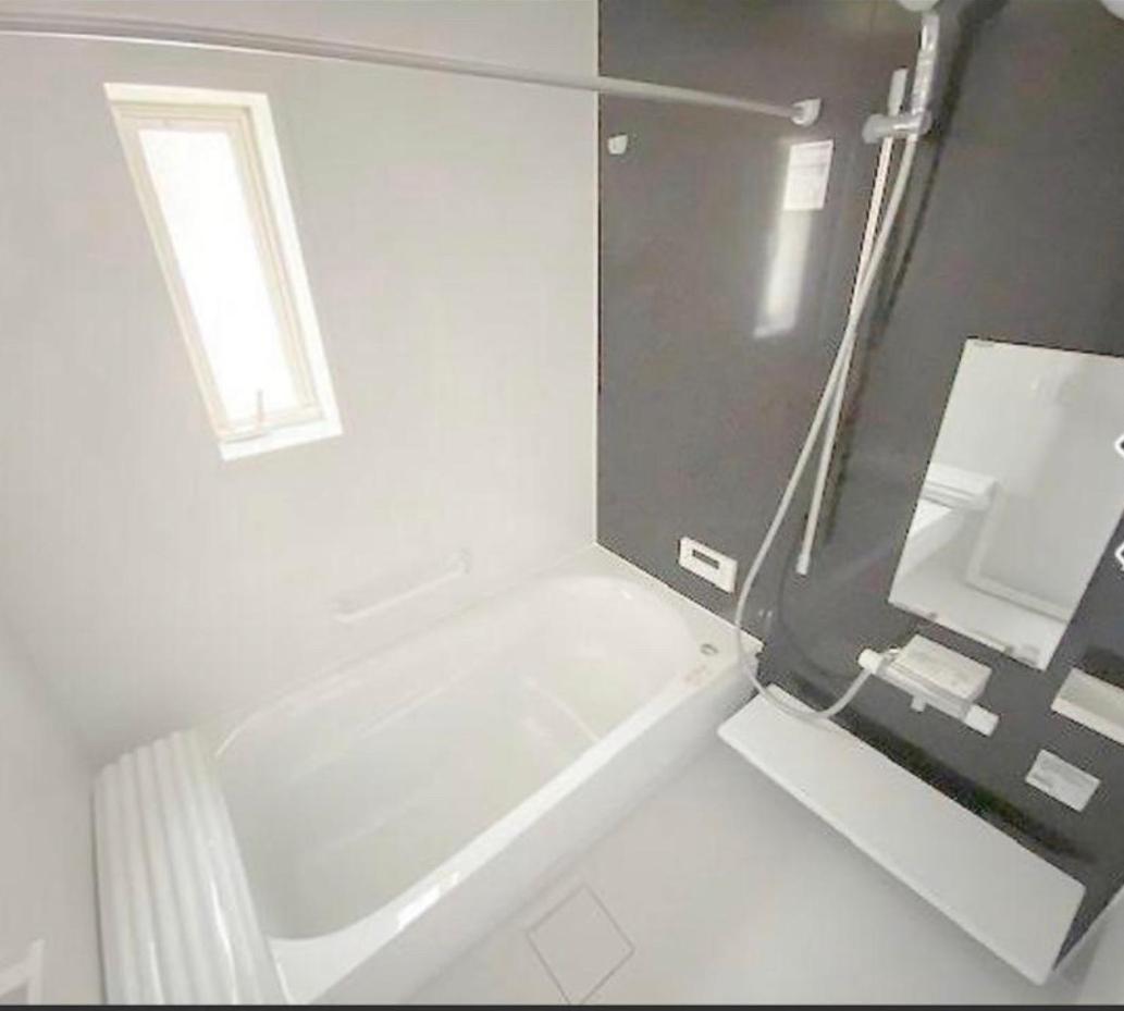 Bessalov Home 2nd room friendly house