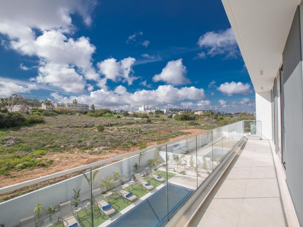 Villa Olive Sun, Beautiful, Contemporary 3Bdr Villa With Private Pool