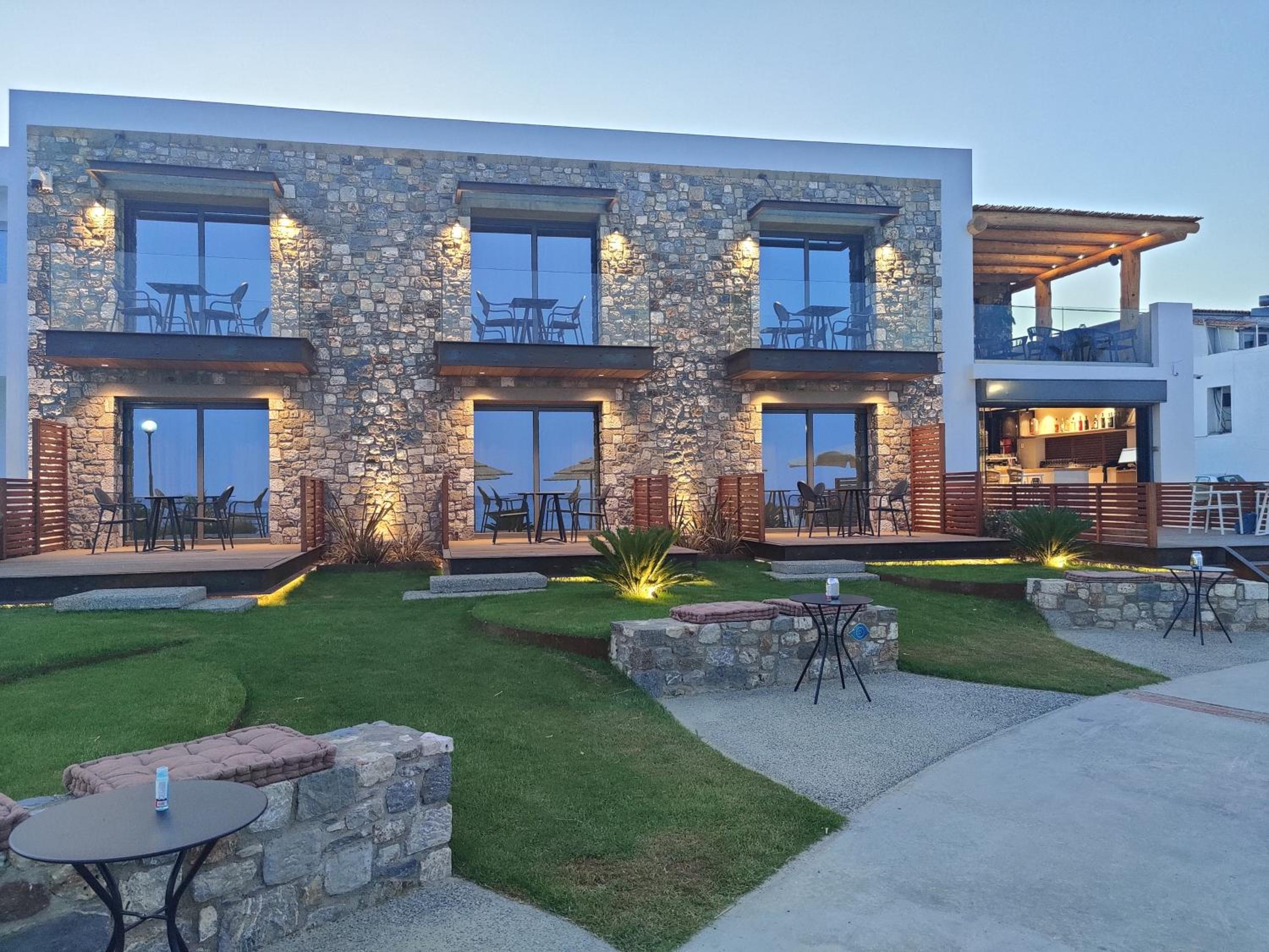 Hotel NISSEA Boutique Hotel - Image 1