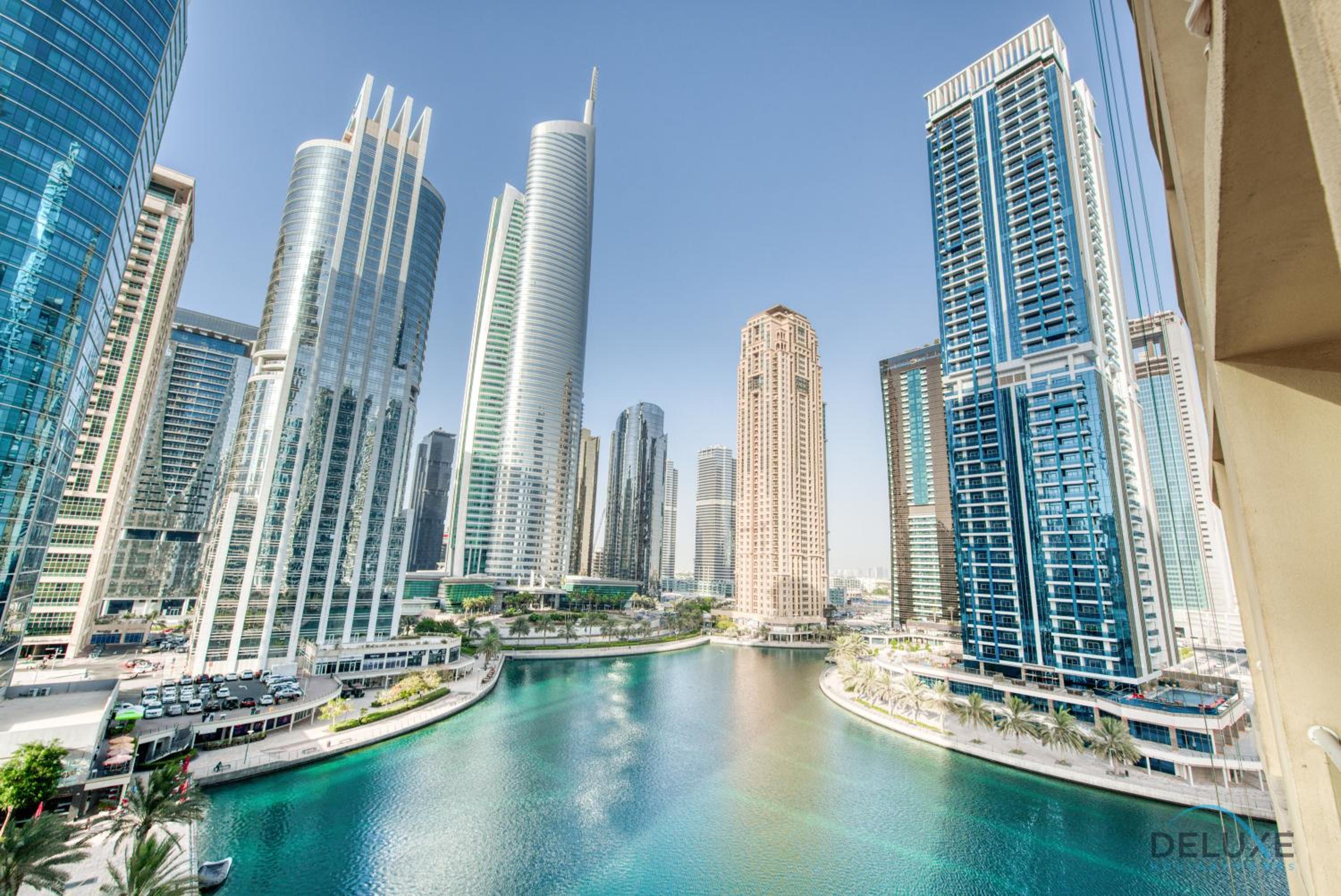 Calm Studio at Lake View Tower JLT by Deluxe Holiday Homes