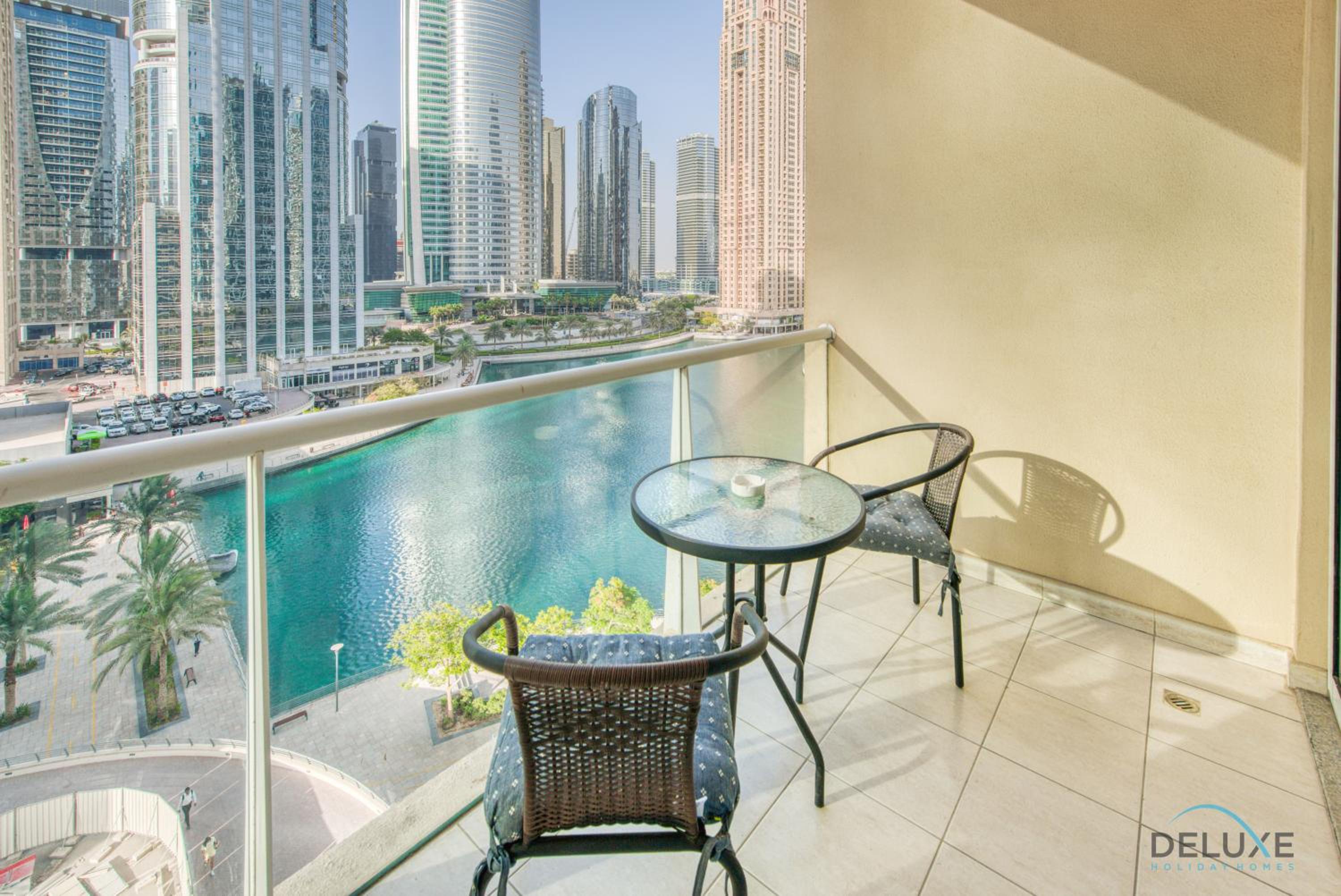Calm Studio at Lake View Tower JLT by Deluxe Holiday Homes
