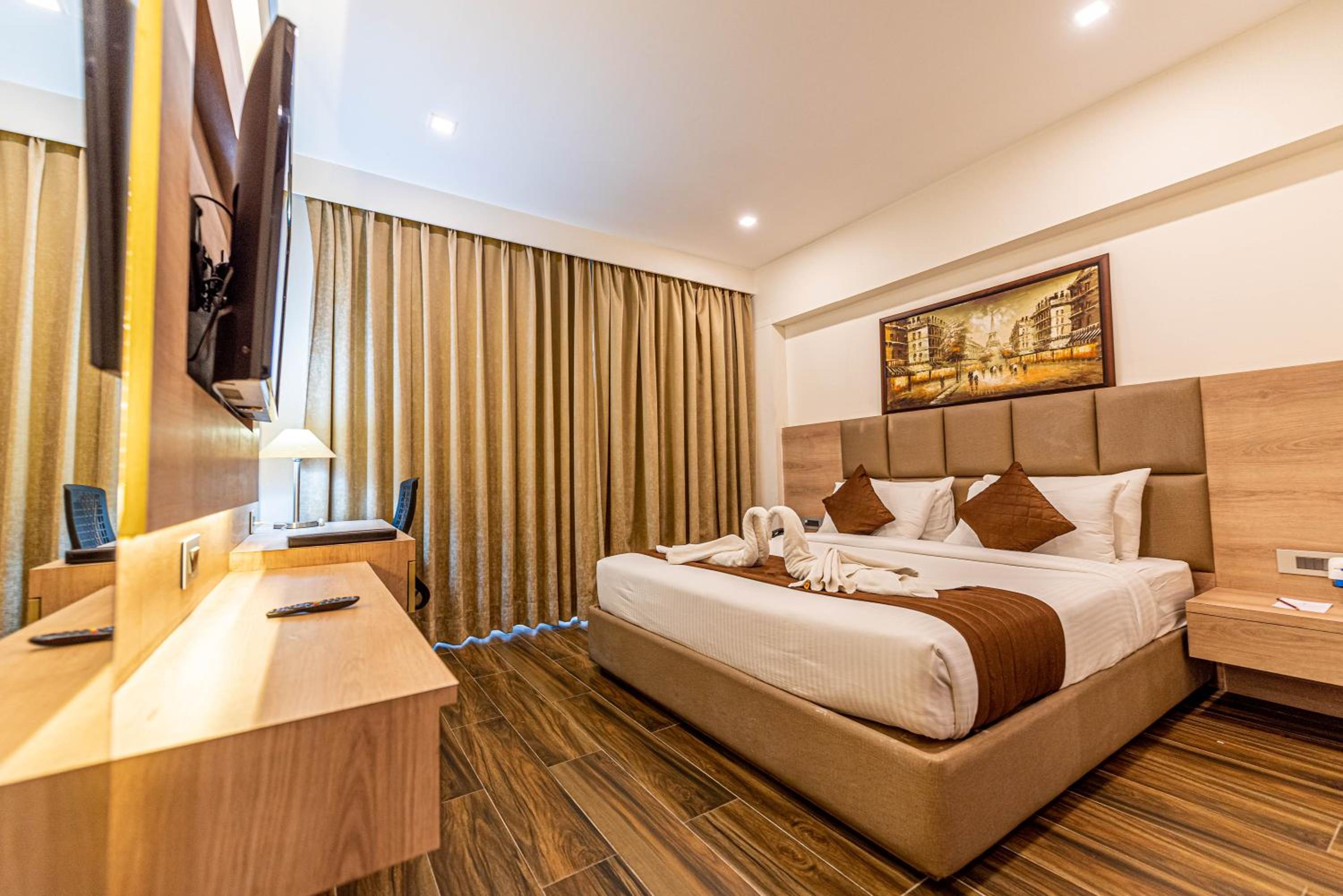 The Elite Lucknow Convention Hotel