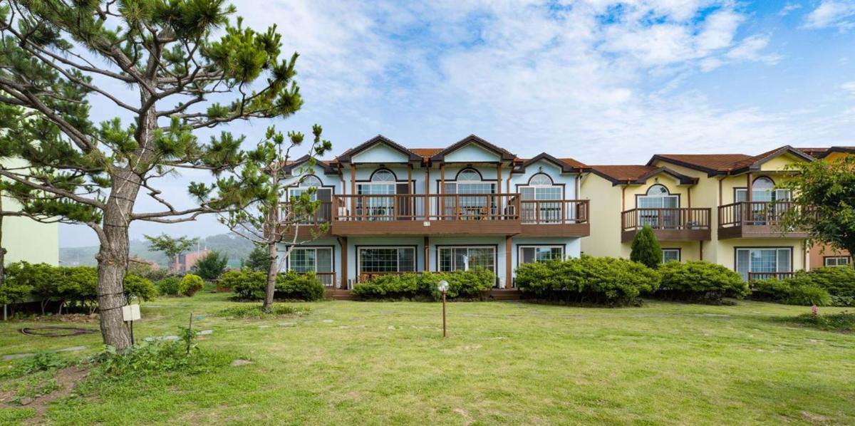Jeju Time-Travel Pension