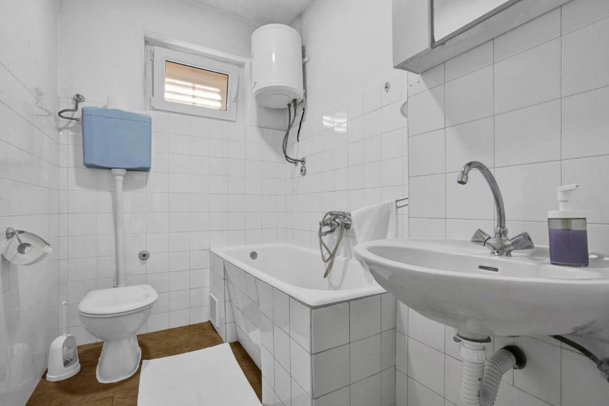 Apartment Comodo view 4