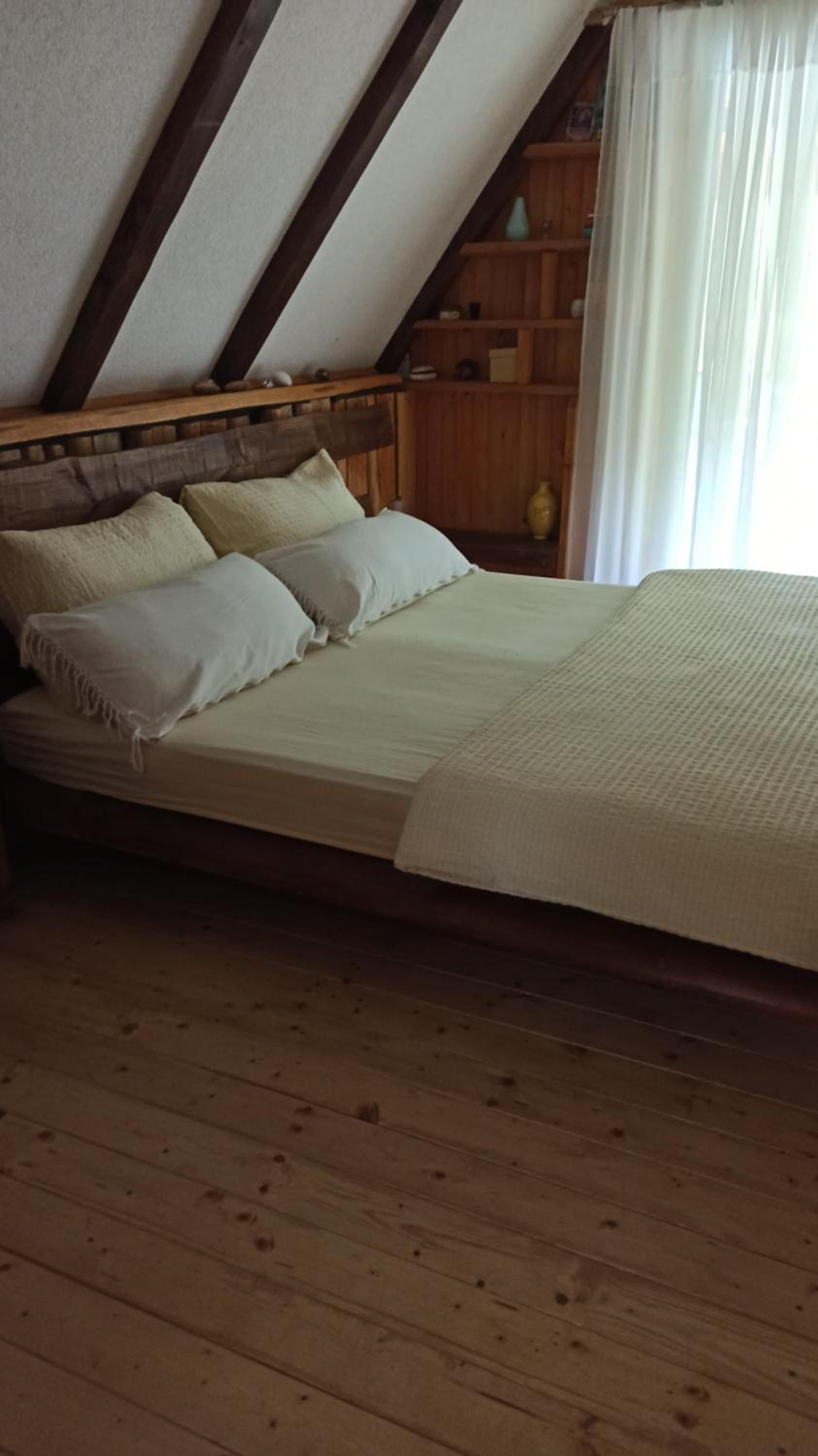 BUNGALOV COZY UNA