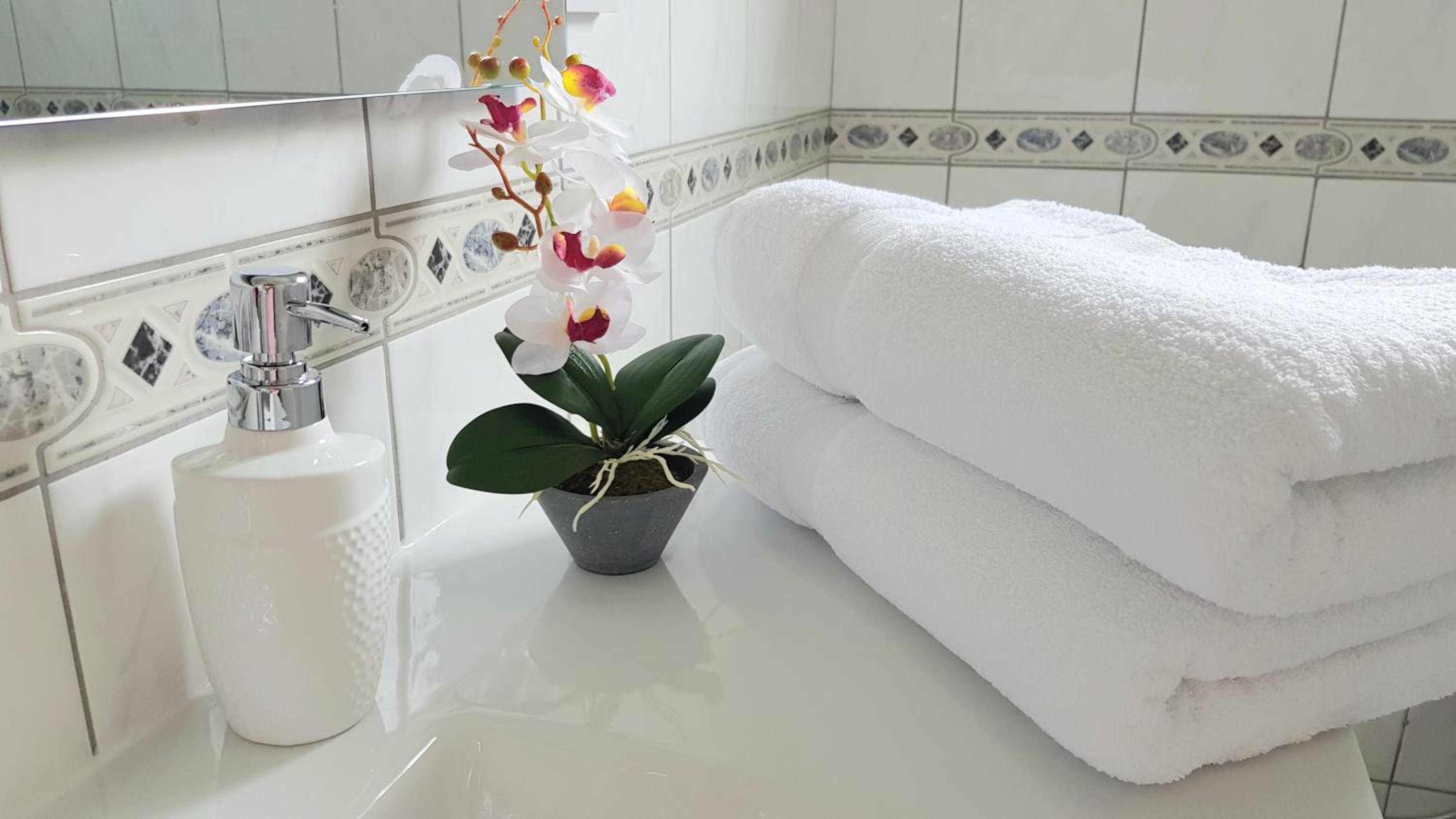 Paradise Gardens IV 2 Bd Amazing Apartment
