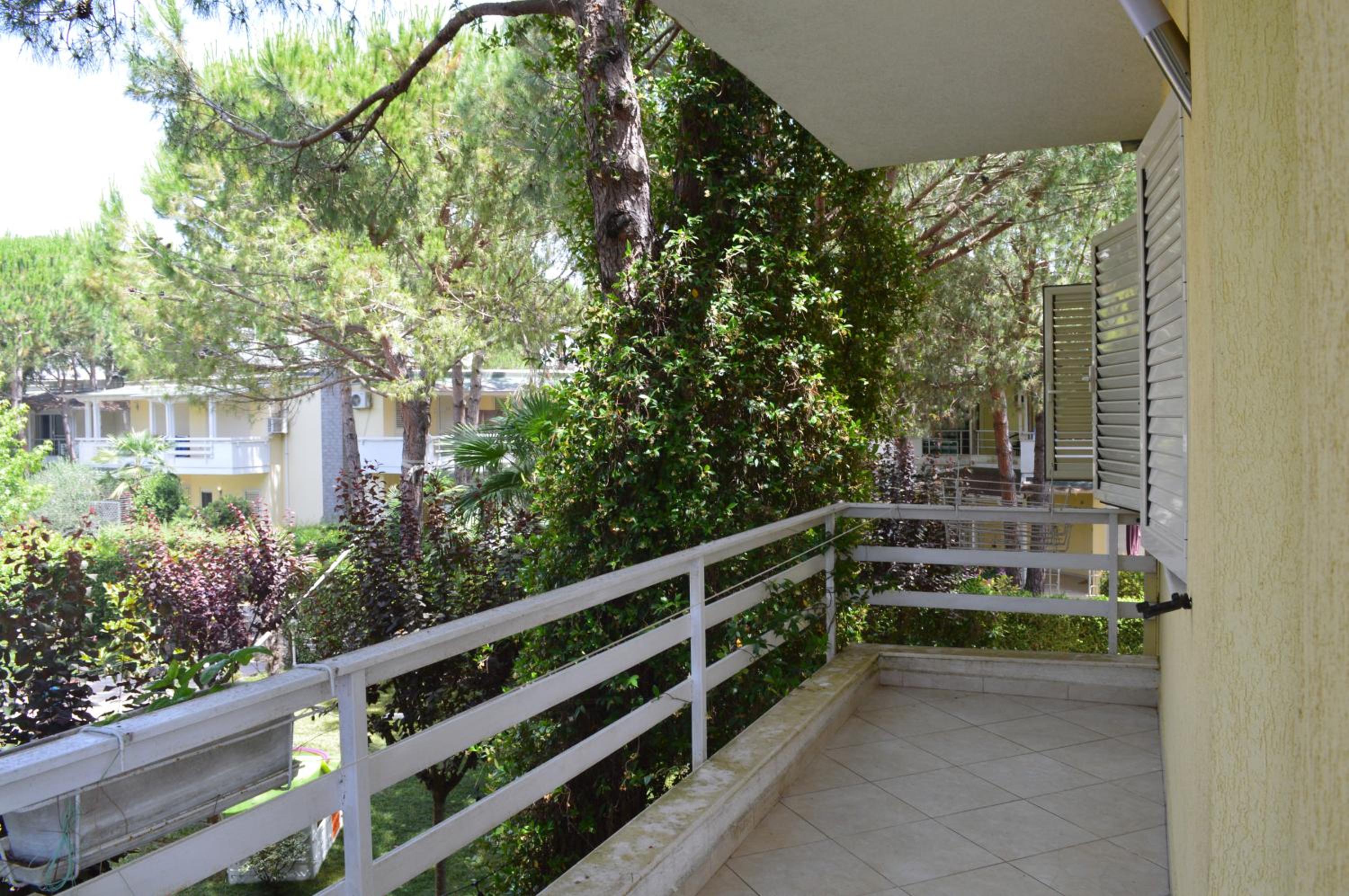 A cozy duplex in the Lalzi Bay