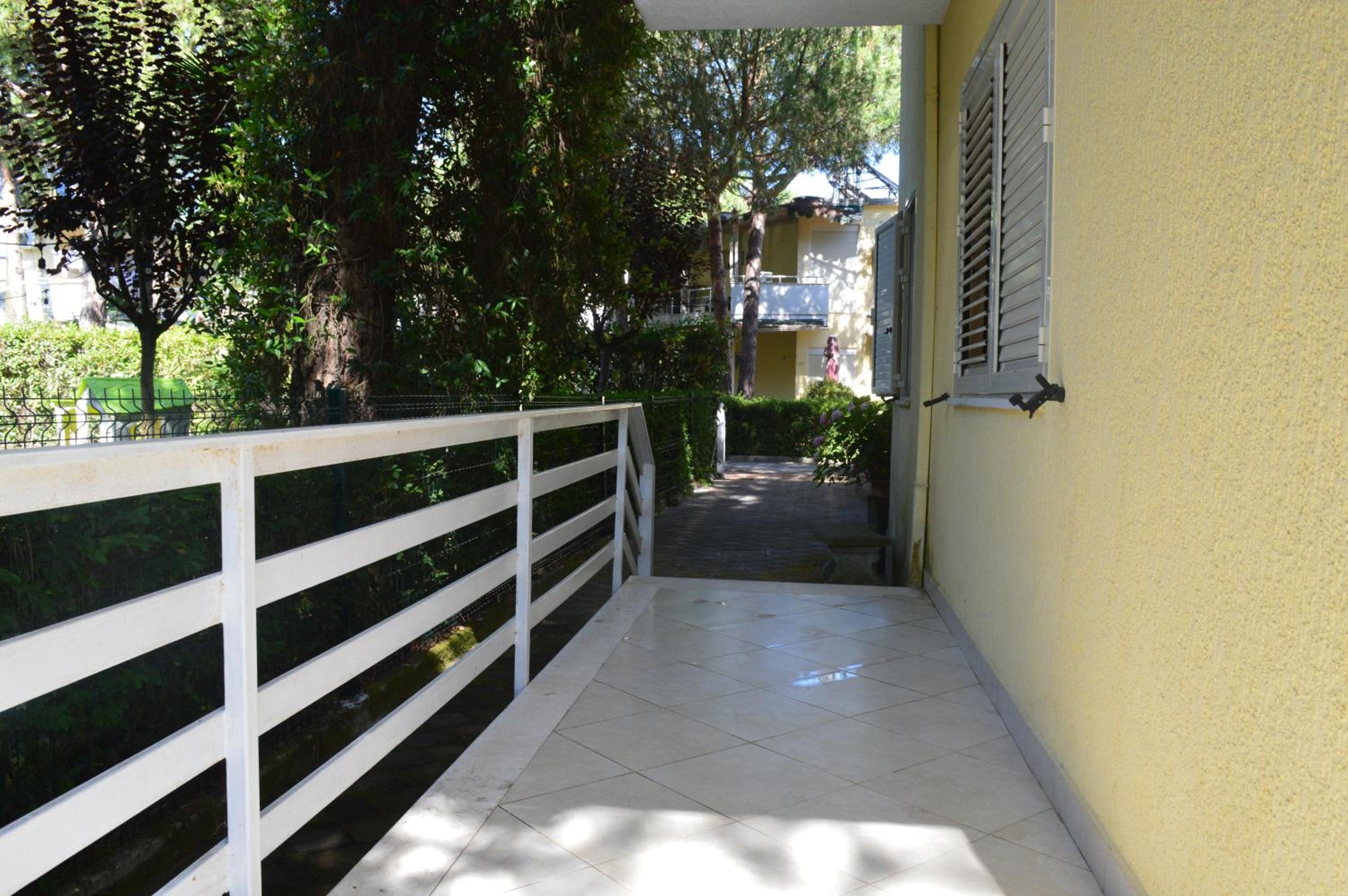 A cozy duplex in the Lalzi Bay