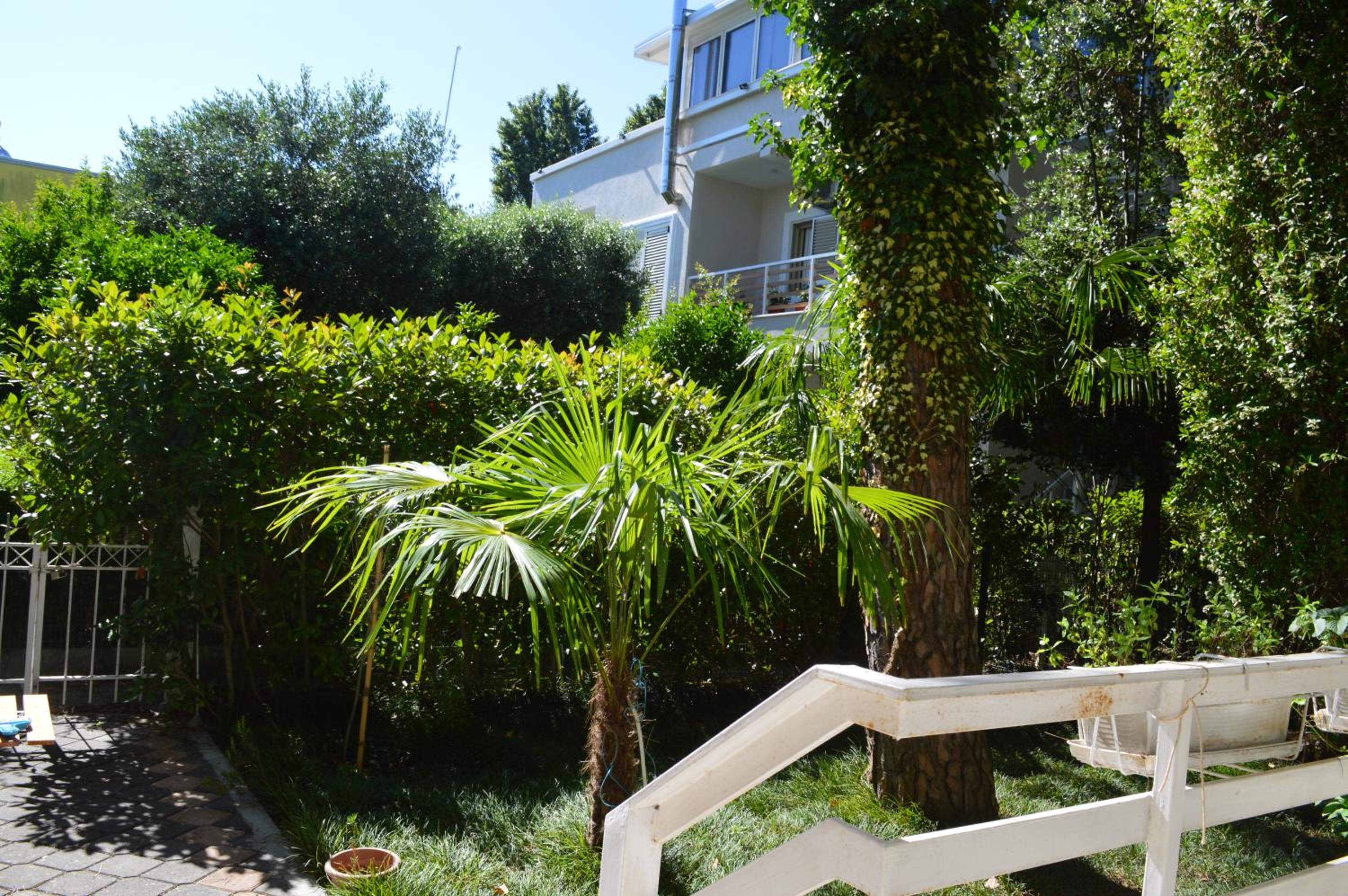 A cozy duplex in the Lalzi Bay