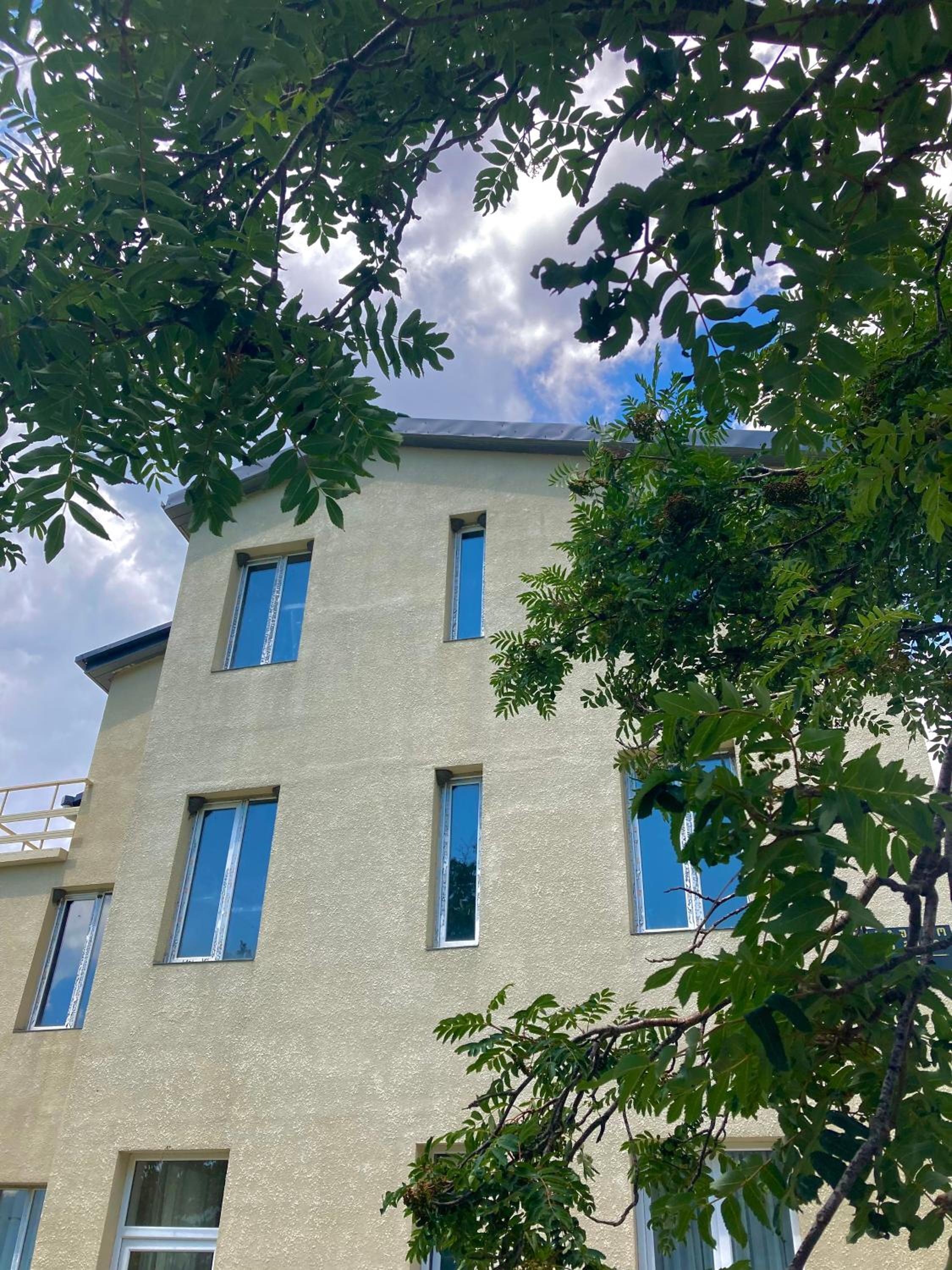 Photo 16