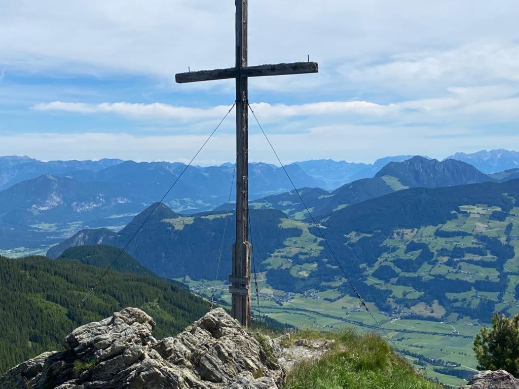 Photo 33