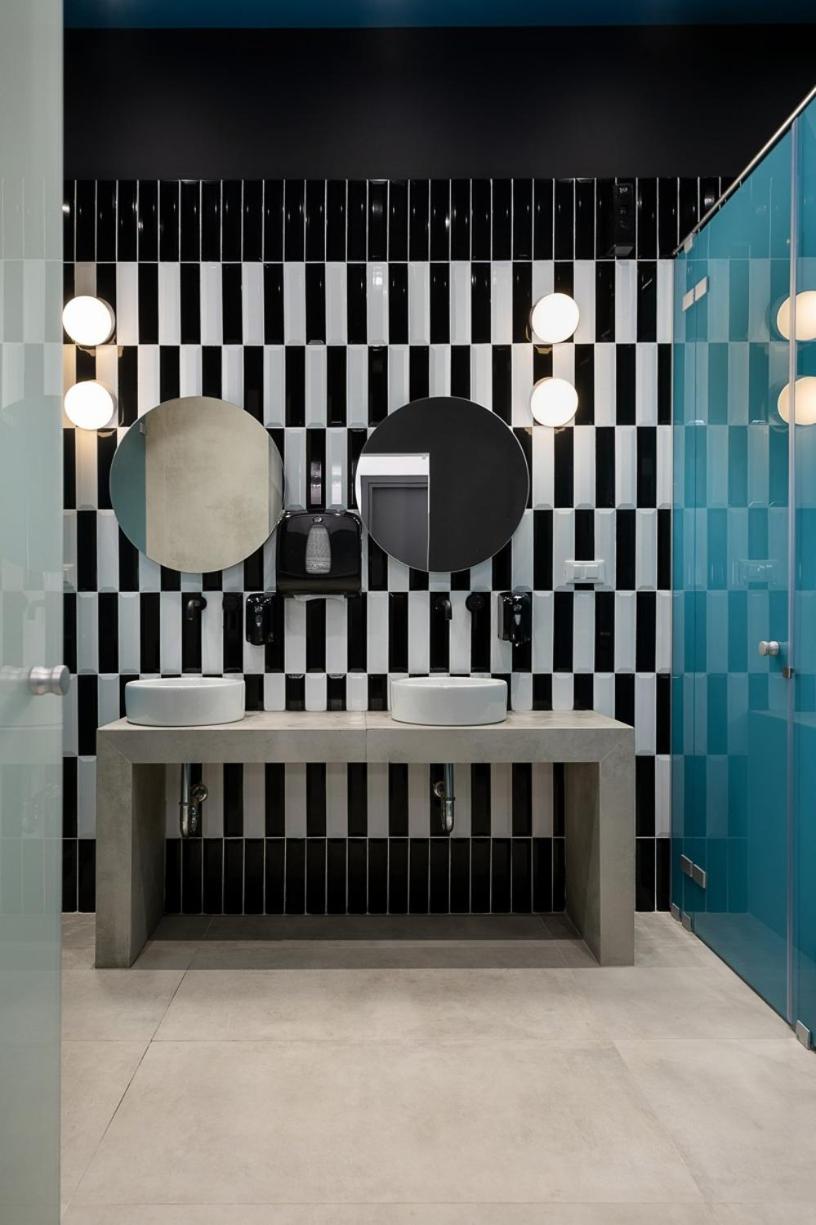 Cocoon City Hostel