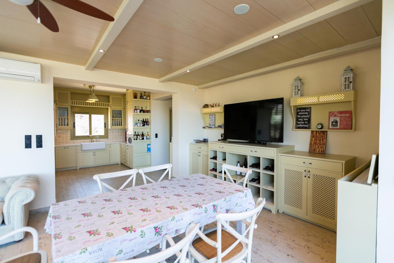 Aphrodite Villa