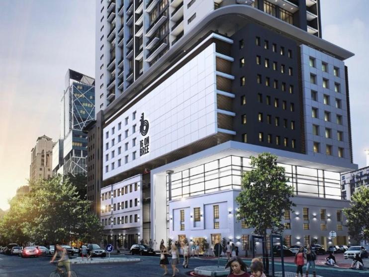 Hotel 16 on Bree luxury studio apartment with city mountain sea views - Image 1