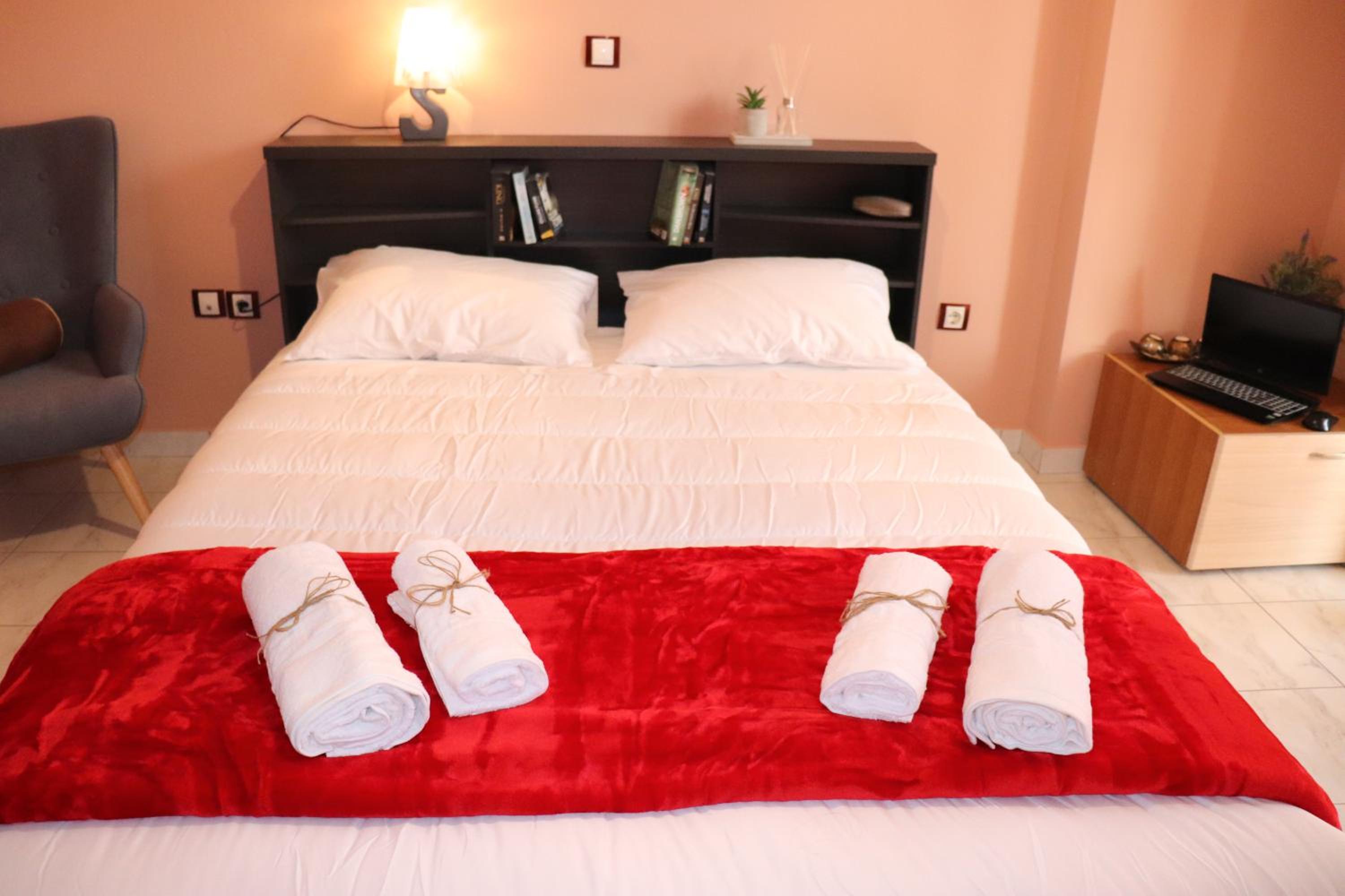 Serenity LX Apartments photo 4