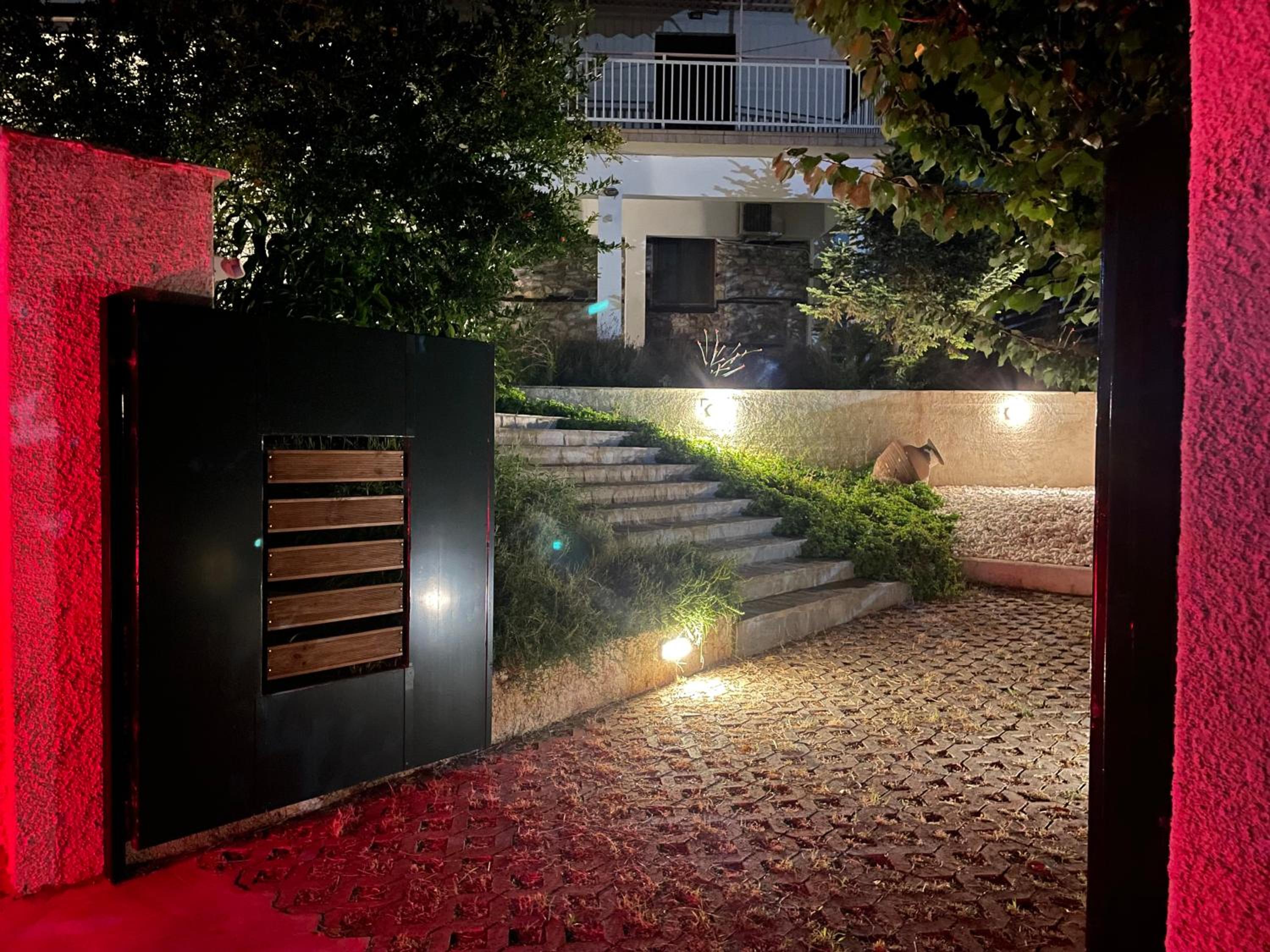 Elia & Meli Studio view 5