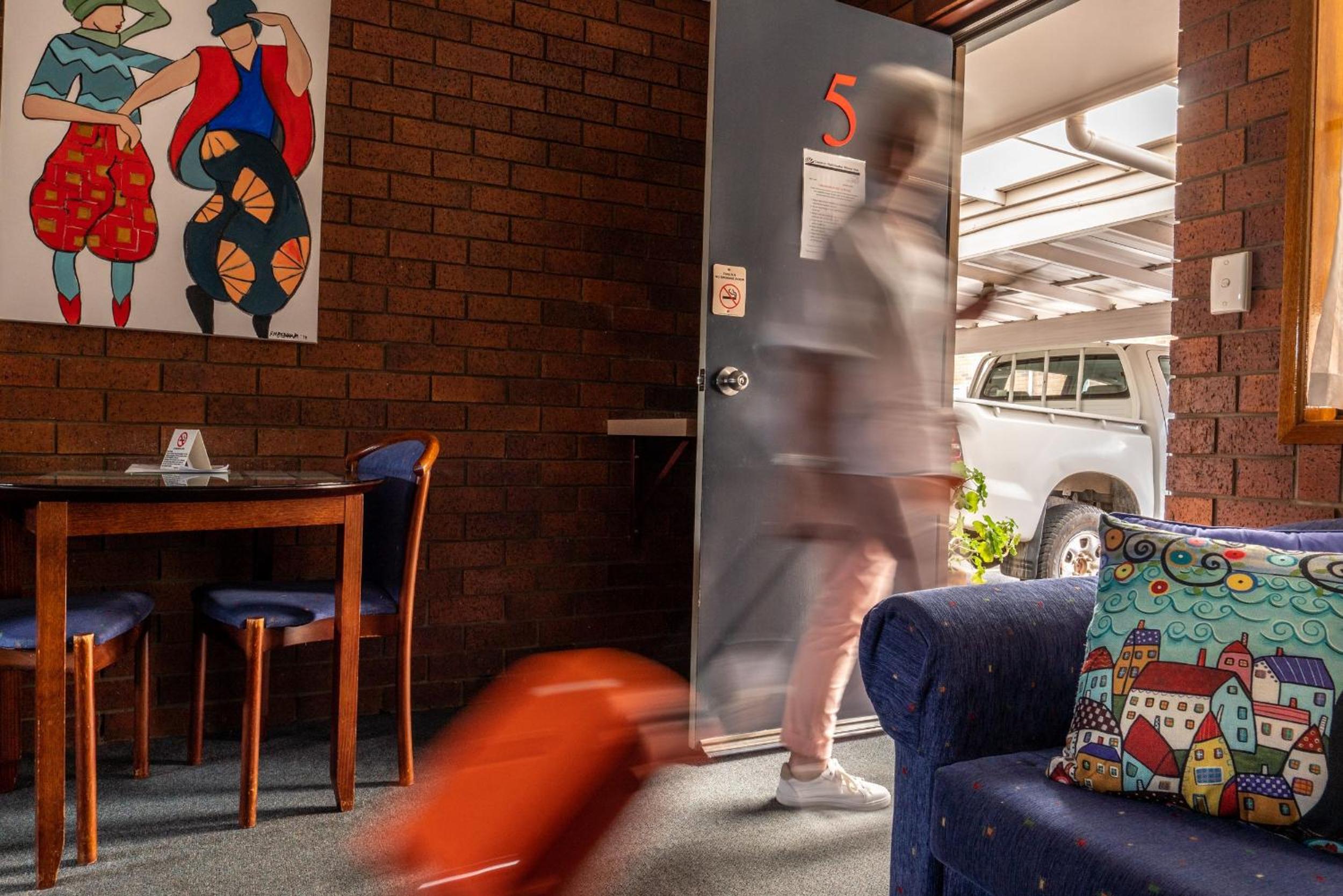 Country Pathfinder Motor Inn
