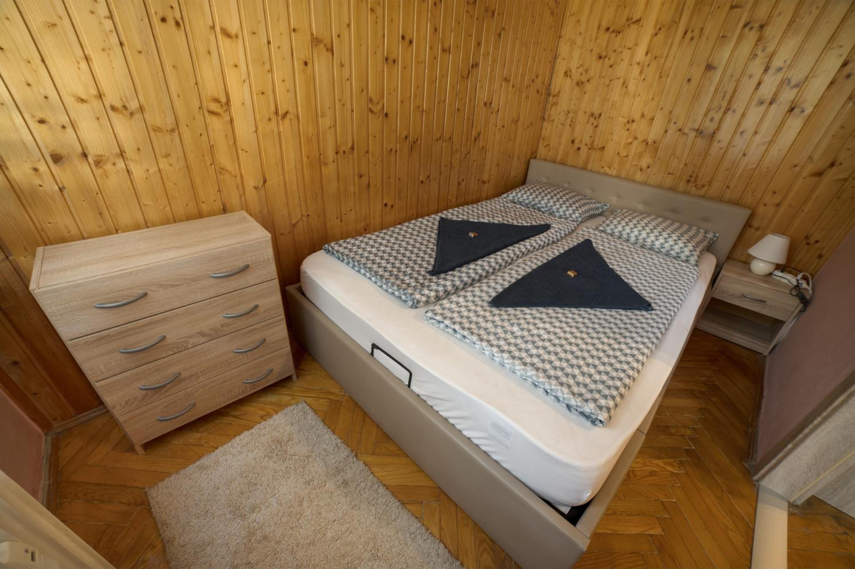 Kőrösi Apartman view 5