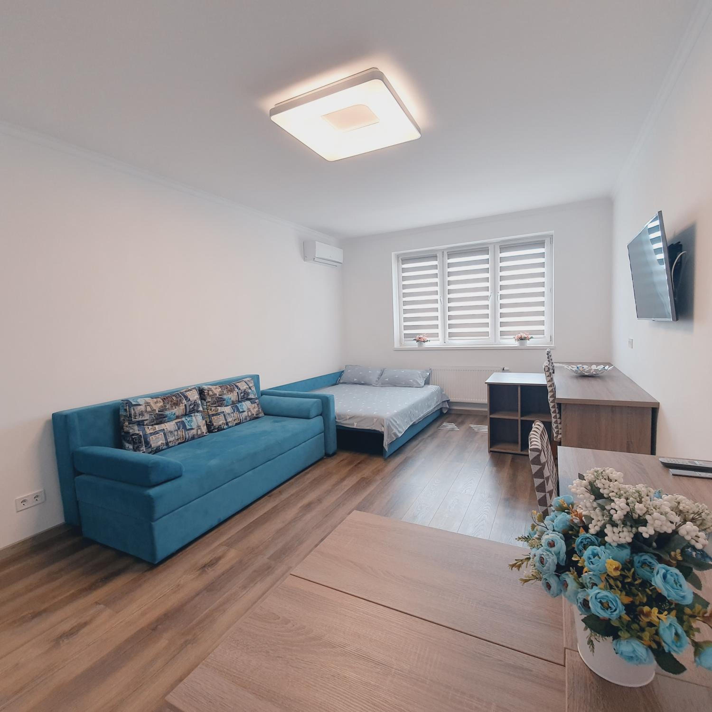 LUX apartment in Kyiv, МВЦ, Центр сердца, Дарница, Лесная, Черниговская, Троещина, авторынок, Квадрат, больница, Радужный, Воскресенка, Левый берег, Ленинг