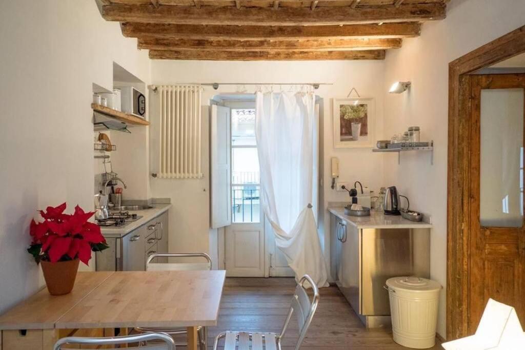 Turin Vacations - Museo Arte Orientale Apartment - Property Image 15