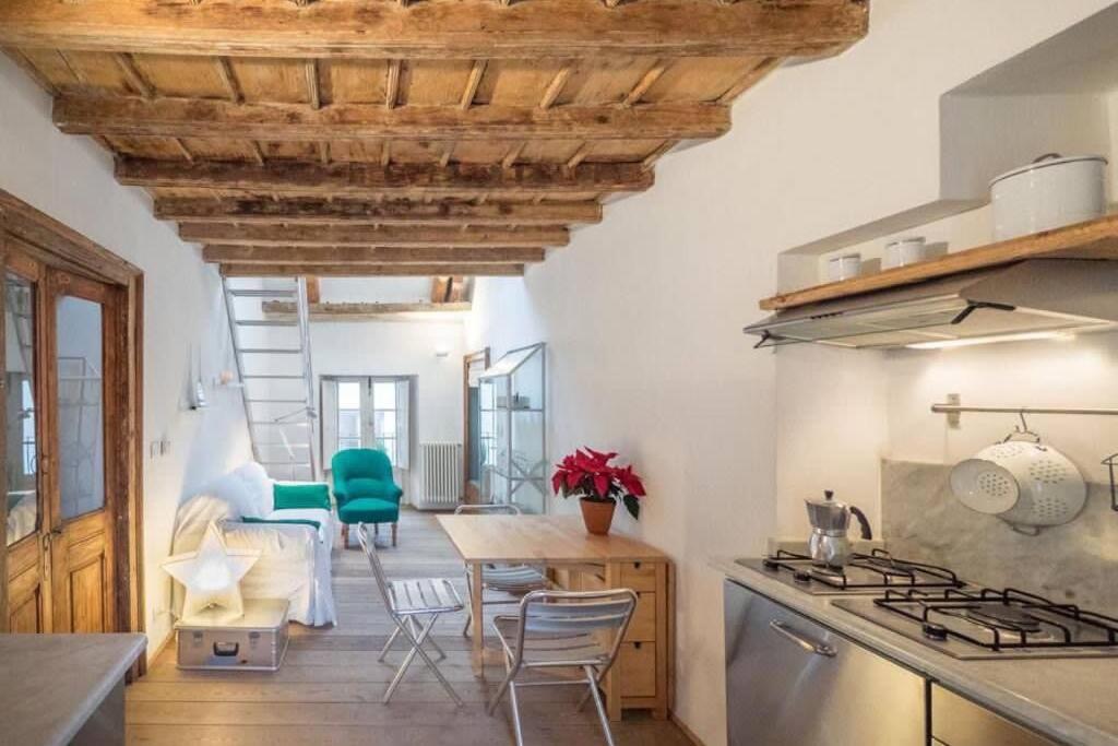 Turin Vacations - Museo Arte Orientale Apartment - Property Image 9