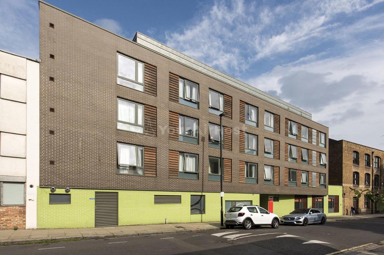 For Students Only Spacious Studios at AXO Camden in London