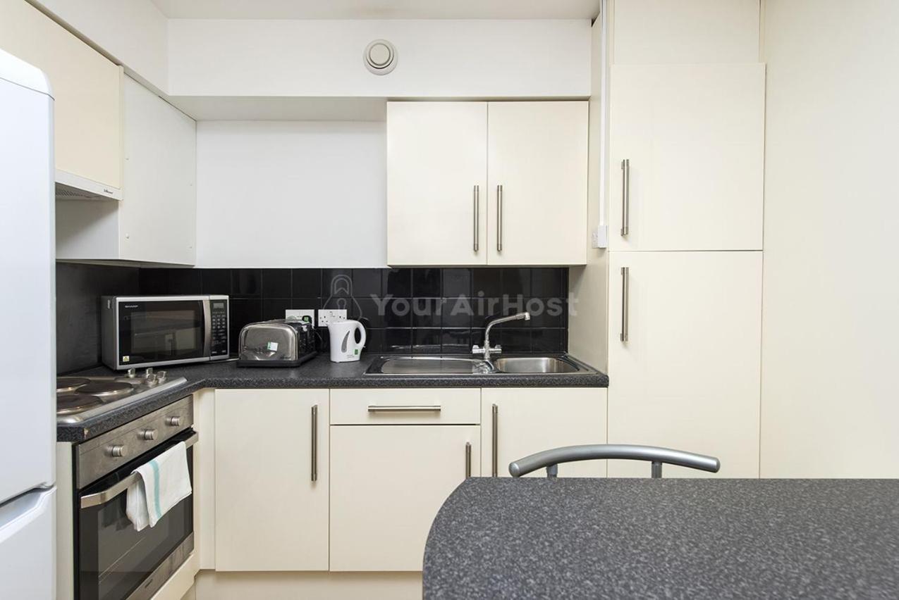 For Students Only Spacious Studios at AXO Camden in London