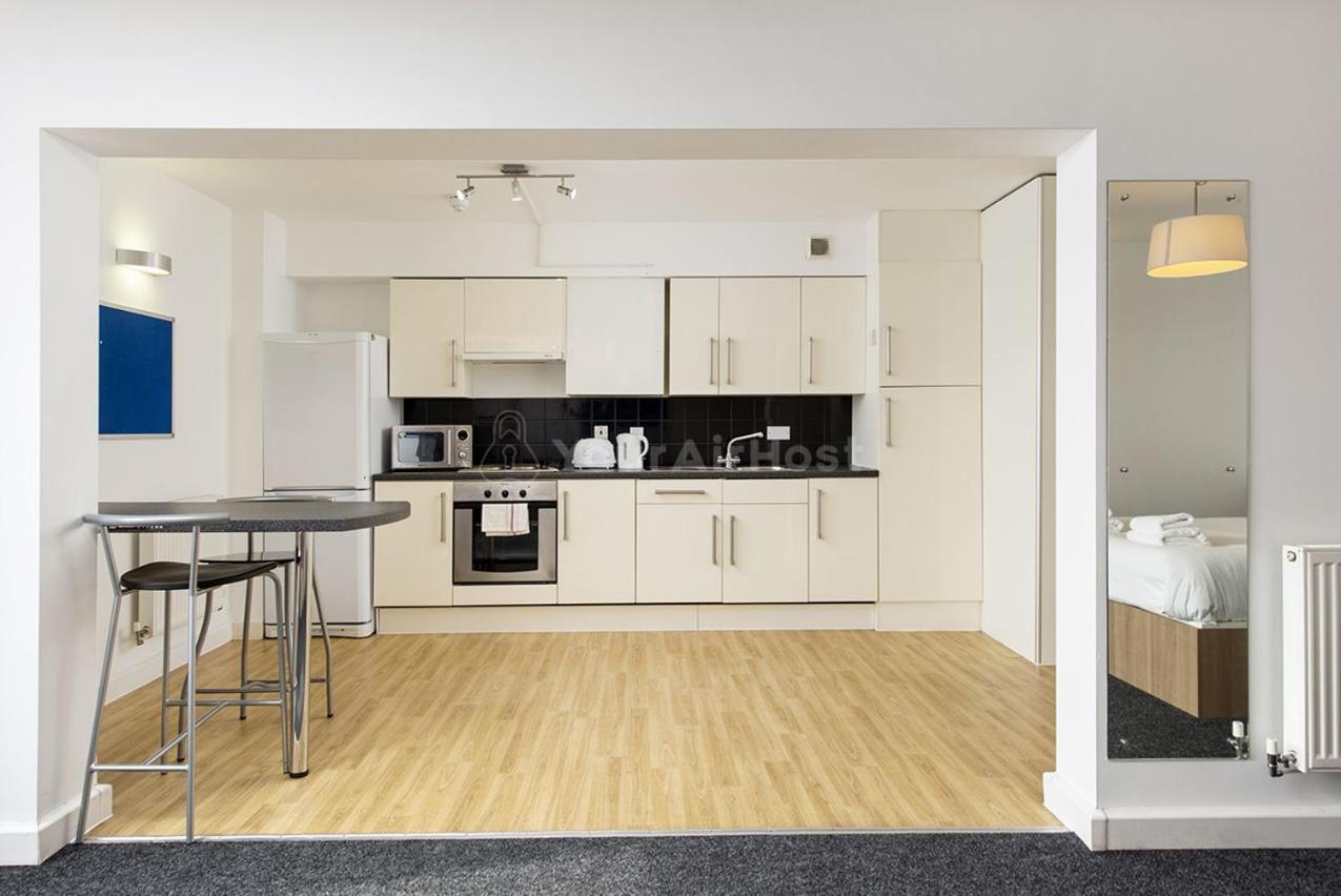 For Students Only Spacious Studios at AXO Camden in London
