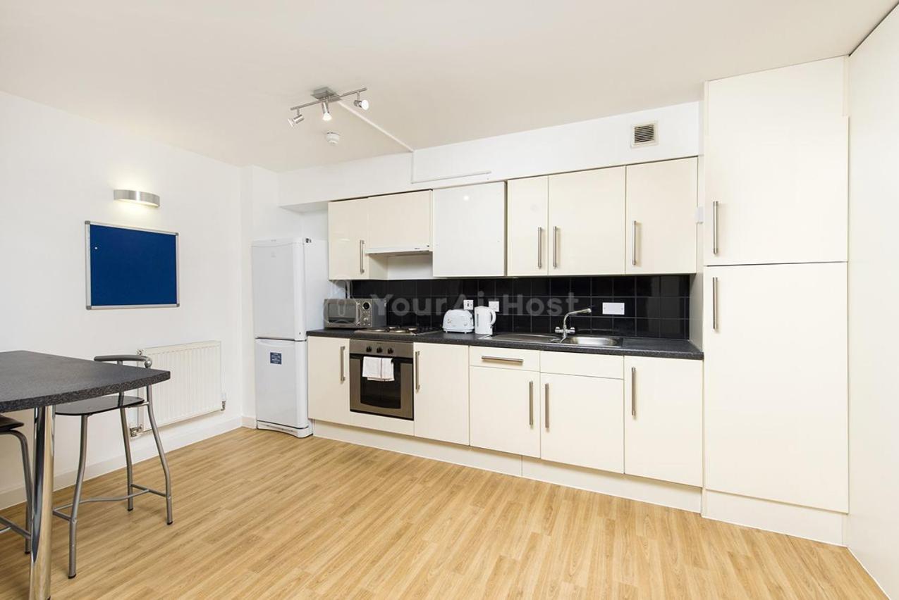 For Students Only Spacious Studios at AXO Camden in London