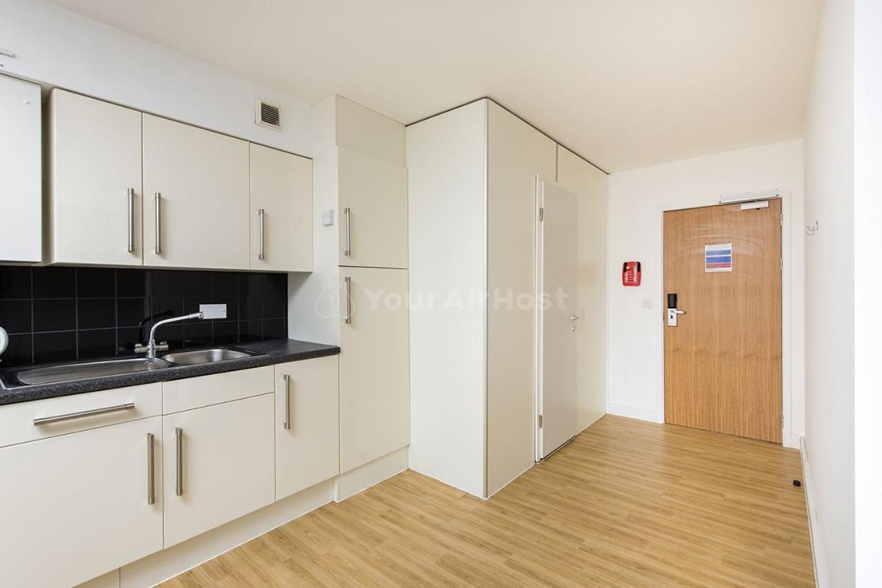 For Students Only Spacious Studios at AXO Camden in London