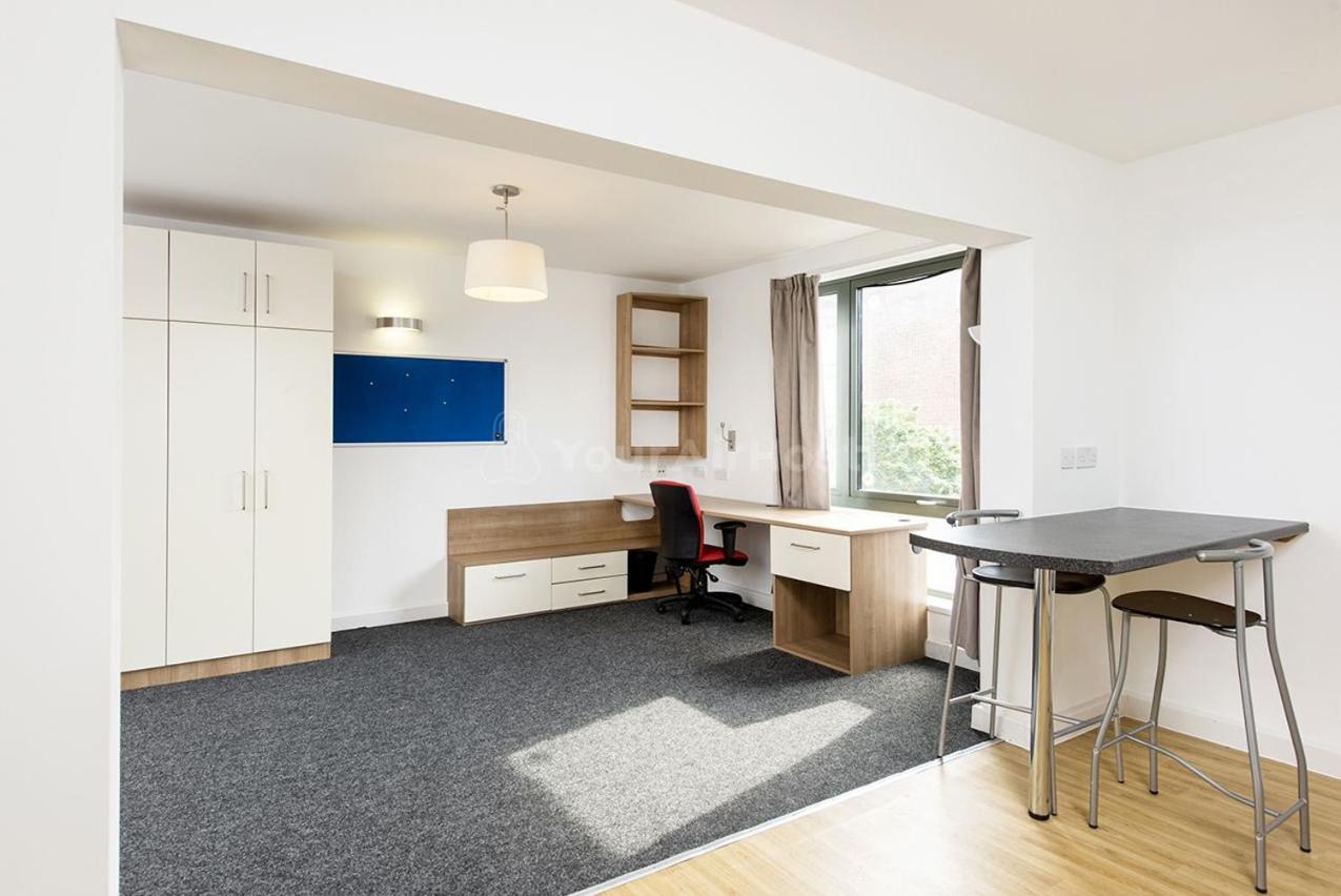 For Students Only Spacious Studios at AXO Camden in London
