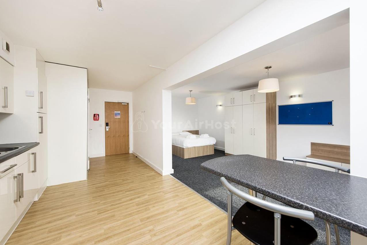 For Students Only Spacious Studios at AXO Camden in London