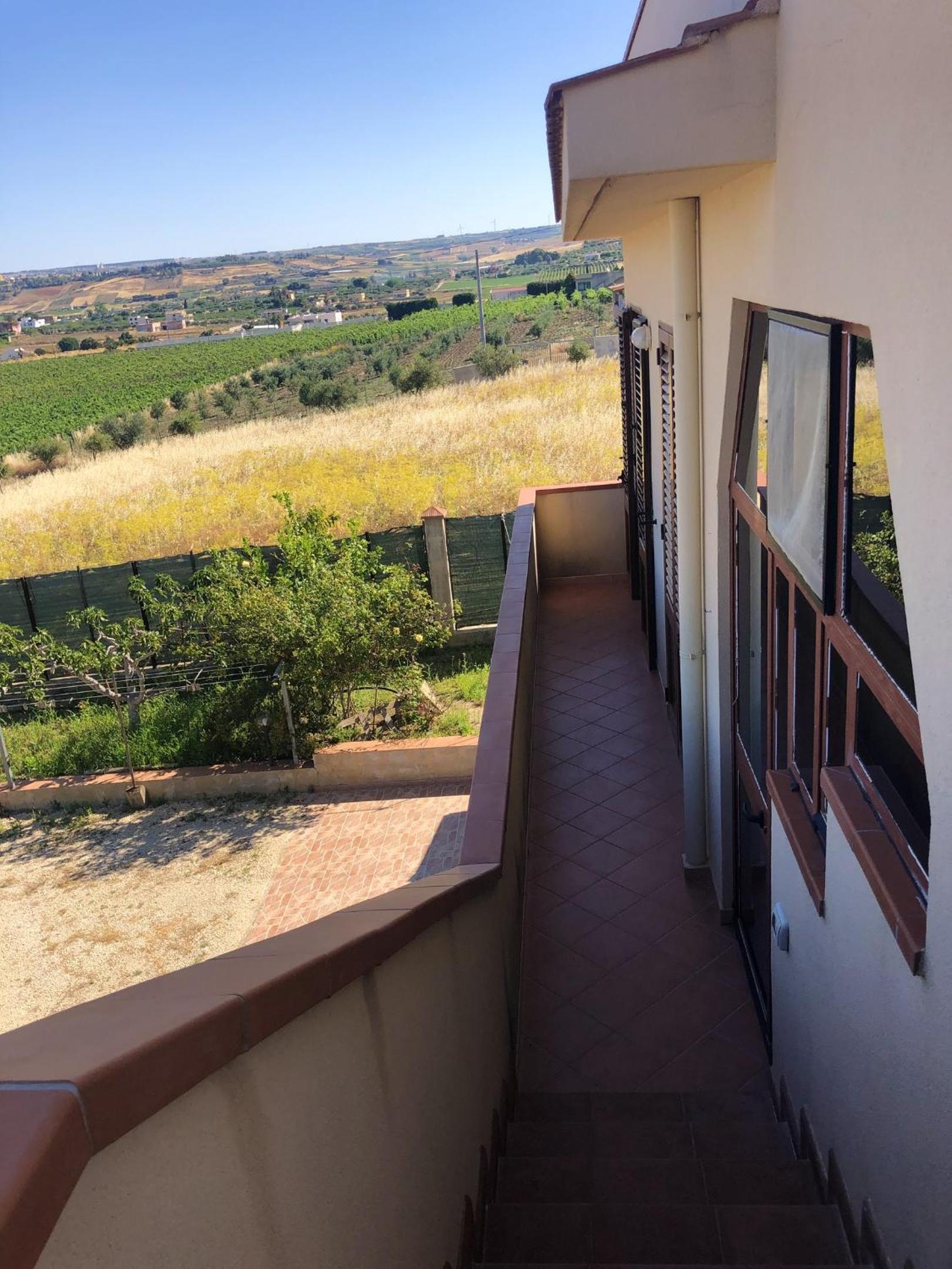 Charming apartment Menfi sea view view 3